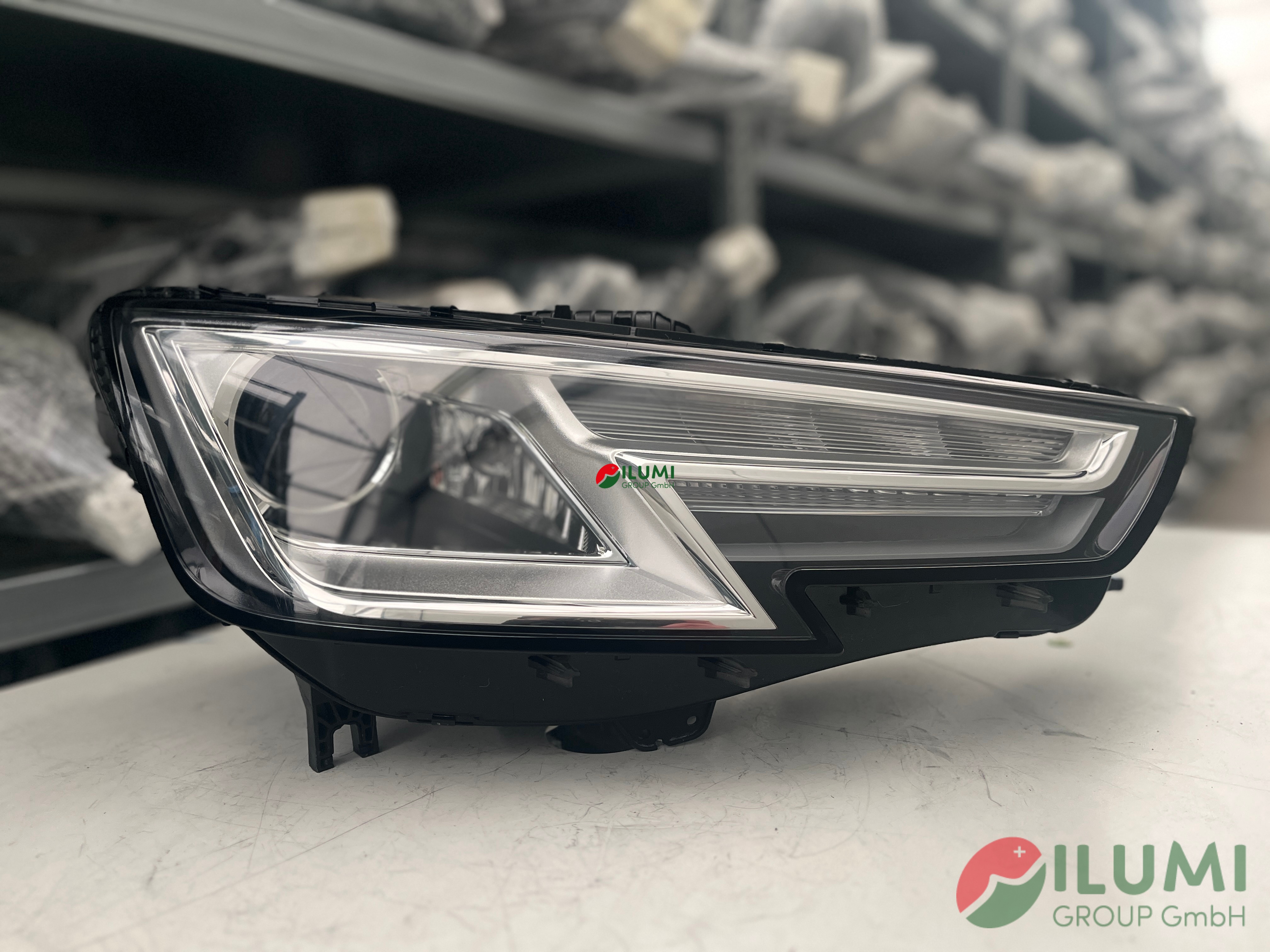 AUDI A4 B8 SCHEINWERFER XENON RECHTS 8W0941006