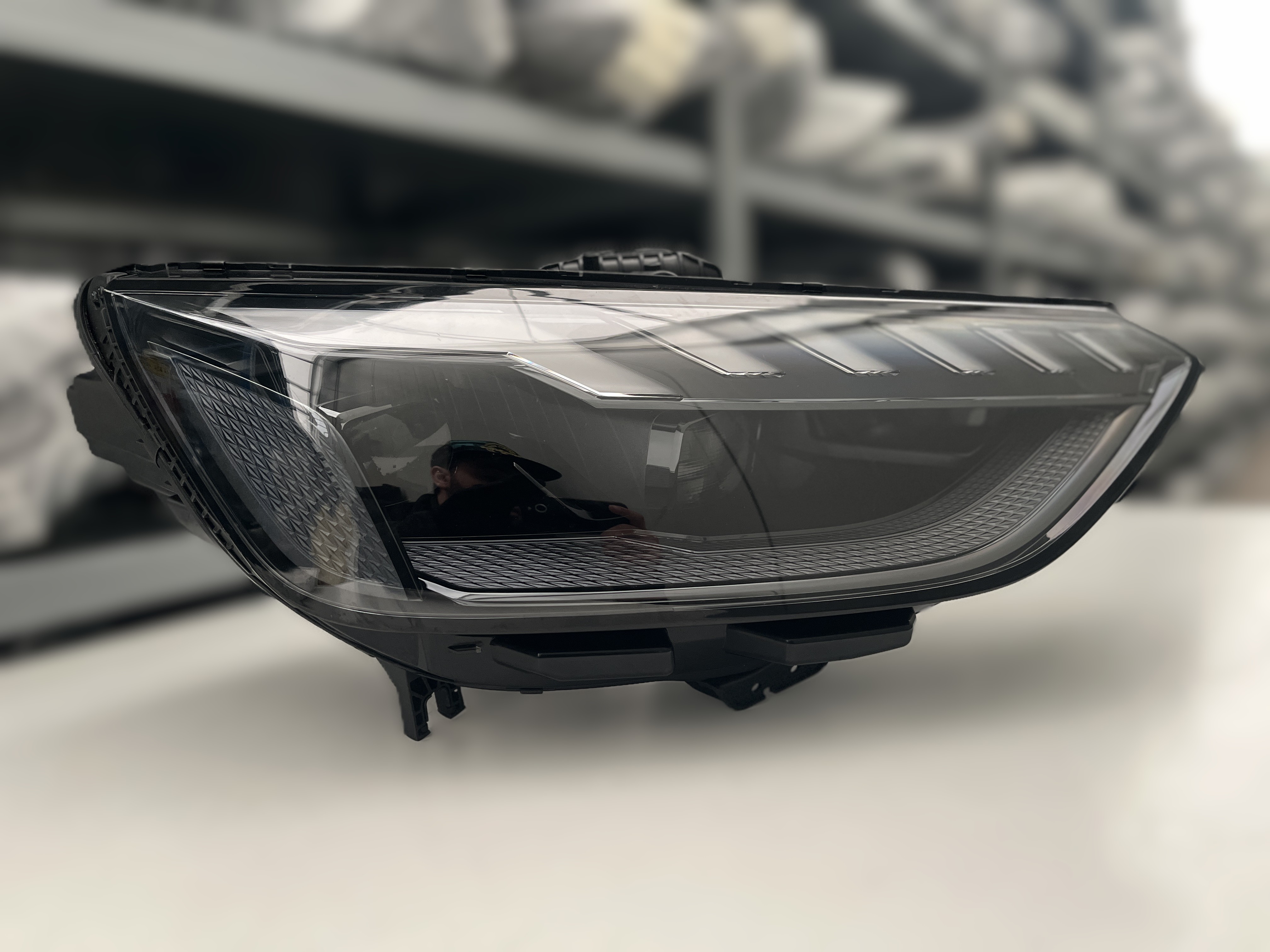 AUDI A4 B9 LIFT MATRIX SCHEINWERFER RECHTS KPL 8W0941036