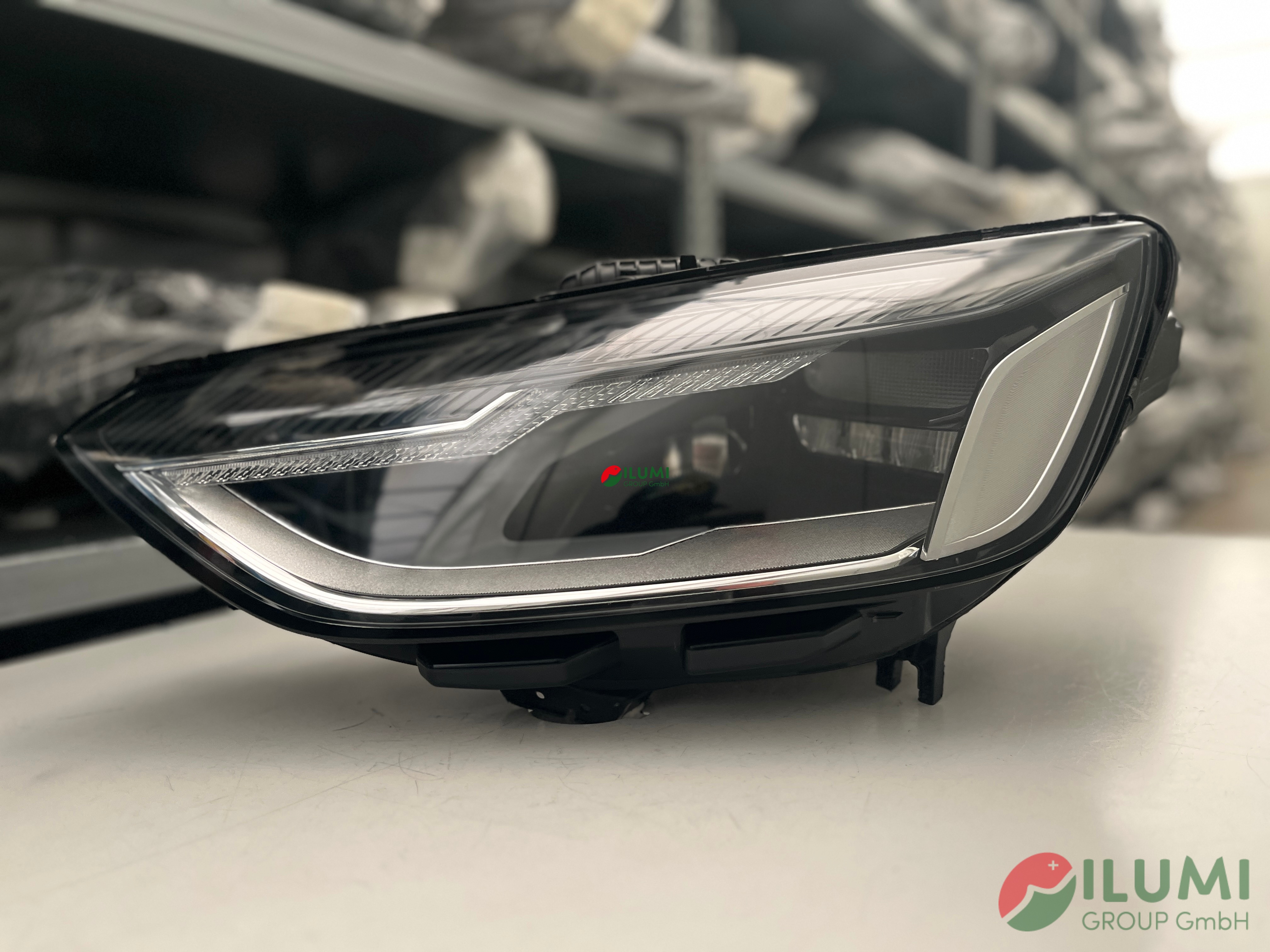 AUDI A4 LED SCHEINWERFER LINKS 8W0941011