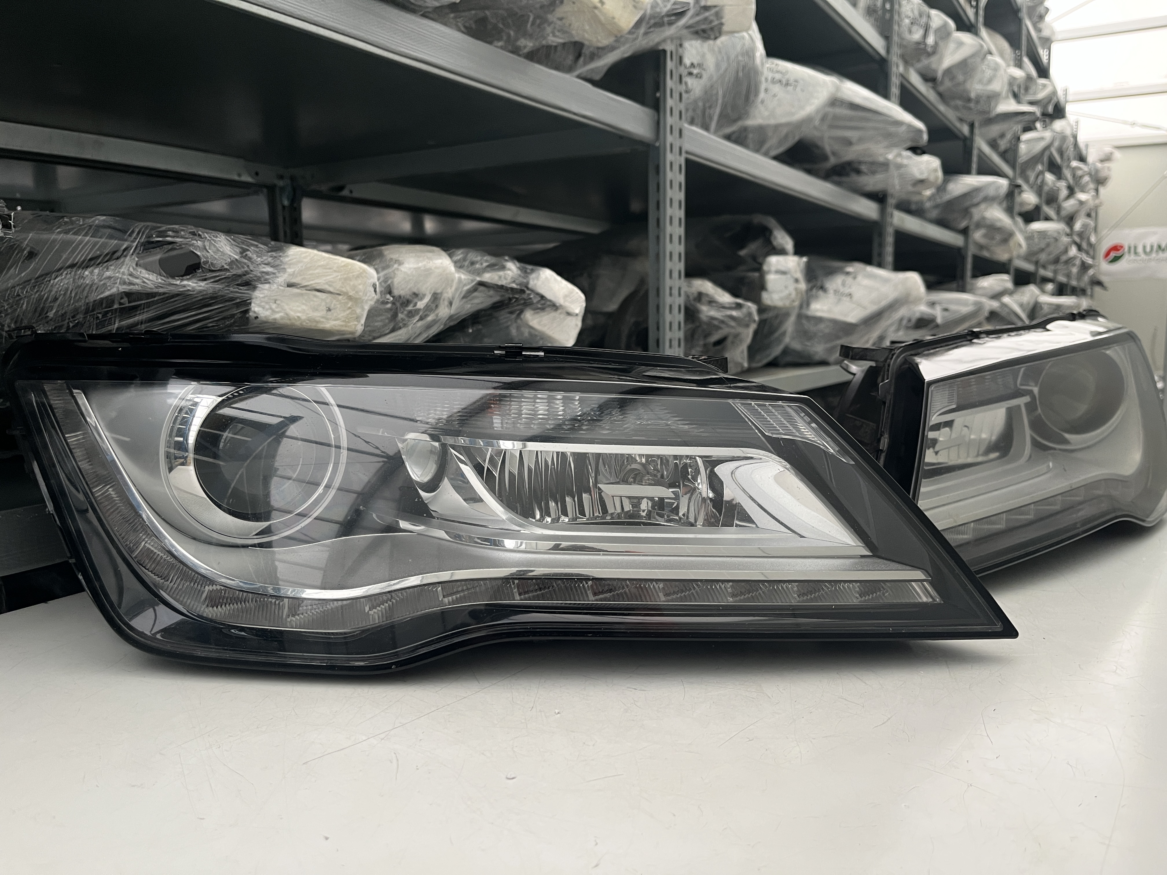 Audi A7 4G8 XENON SCHEINWERFER RECHTS LINKS 4G8941032 4G8941031