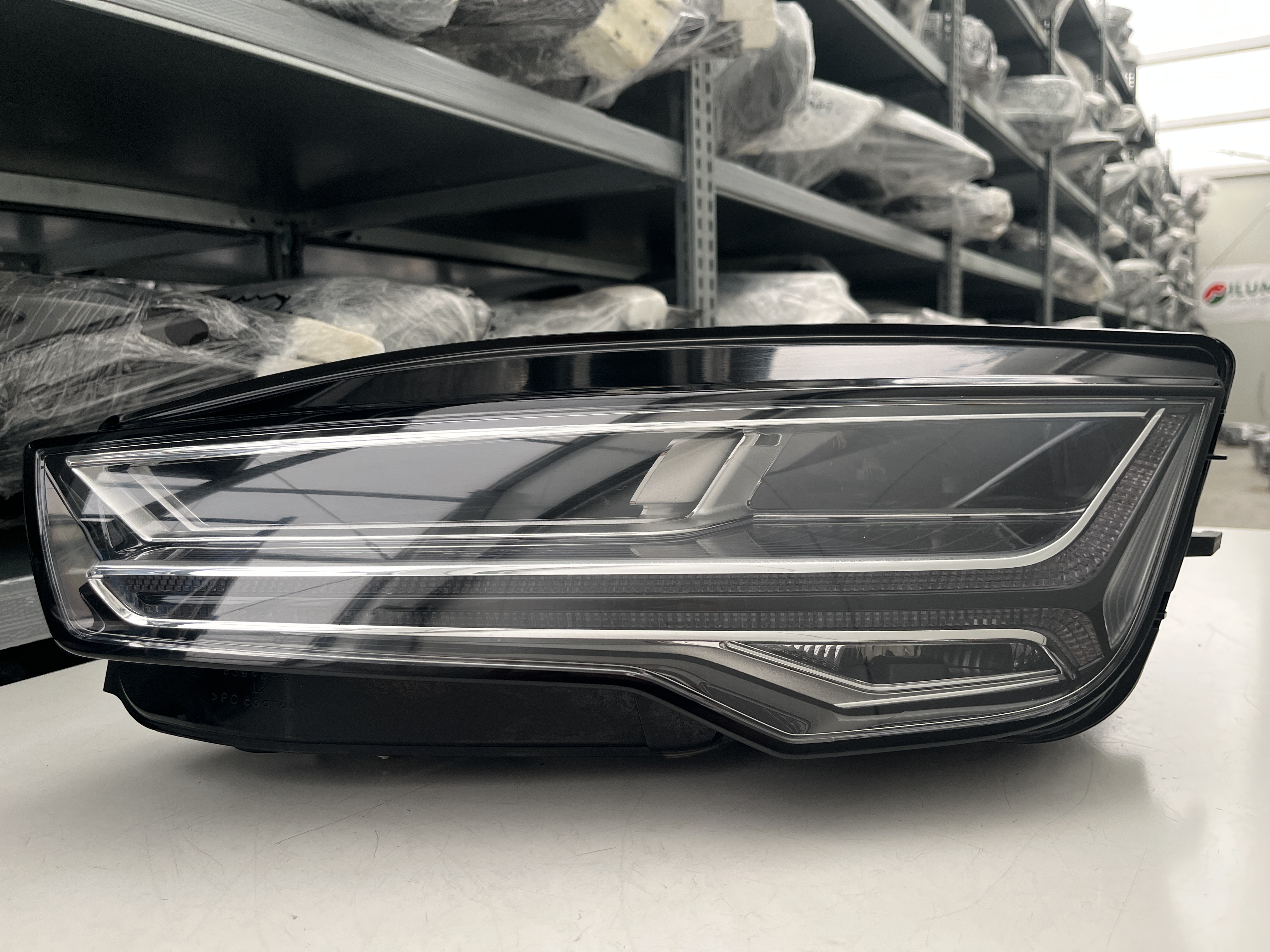 AUDI A7 S7 MATRIX SCHEINWERFER LINKS KPL 4G8941783
