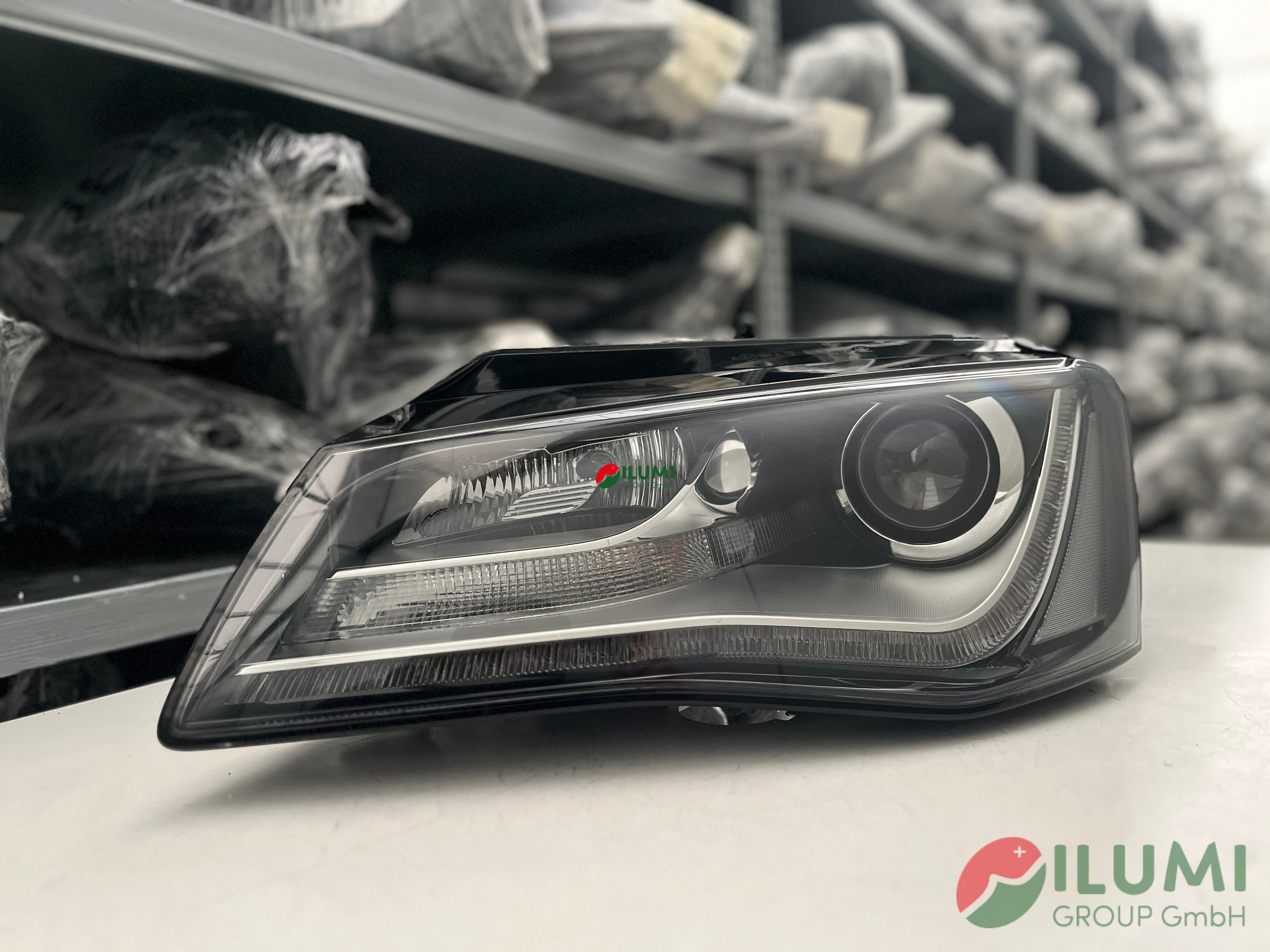 AUDI A8 4H XENON SCHEINWERFER LINKS 4H0941029AB