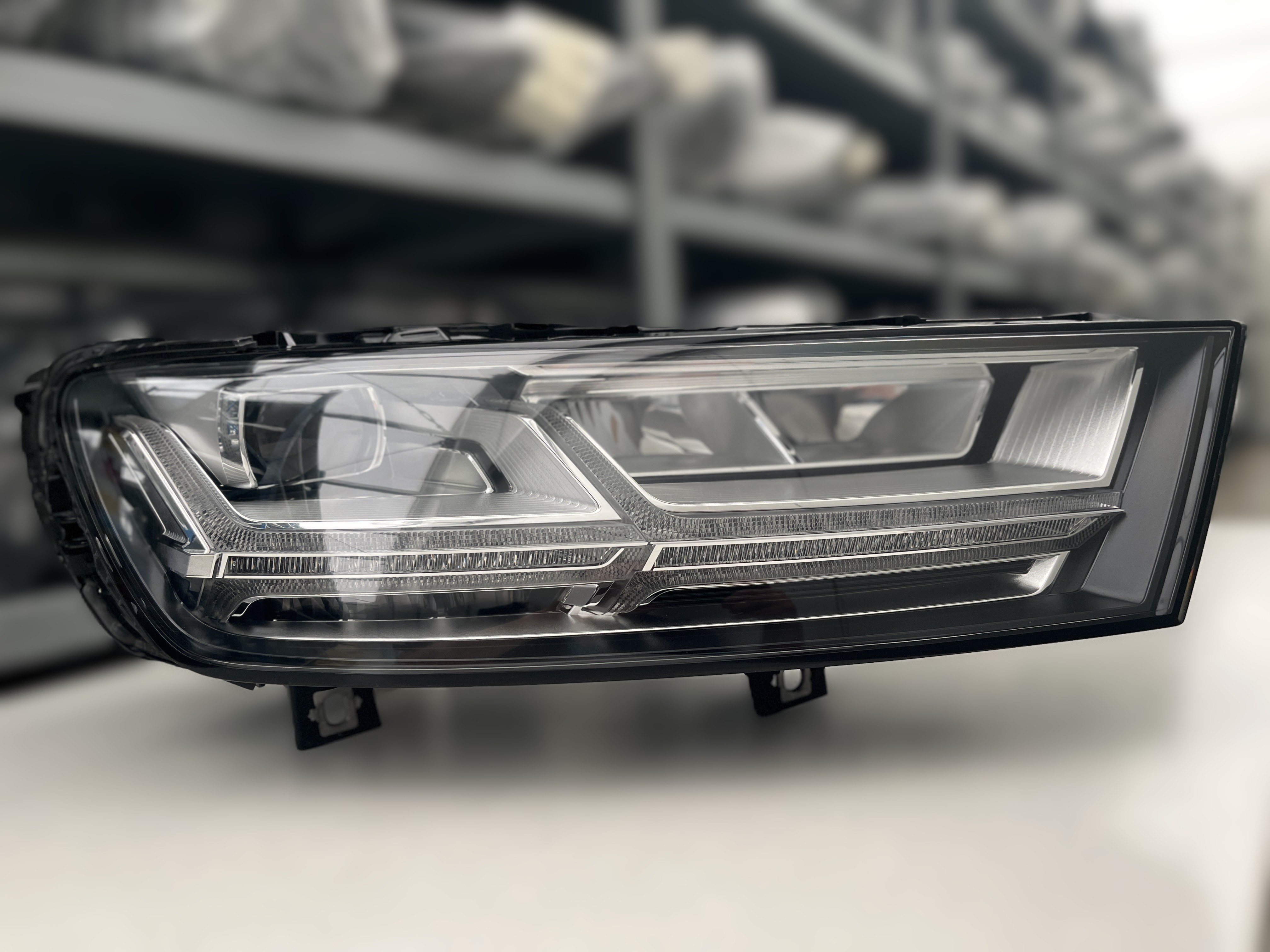 AUDI Q7 4M0 VOLL LED SCHEINW RECHTS KPL 4M0941034C