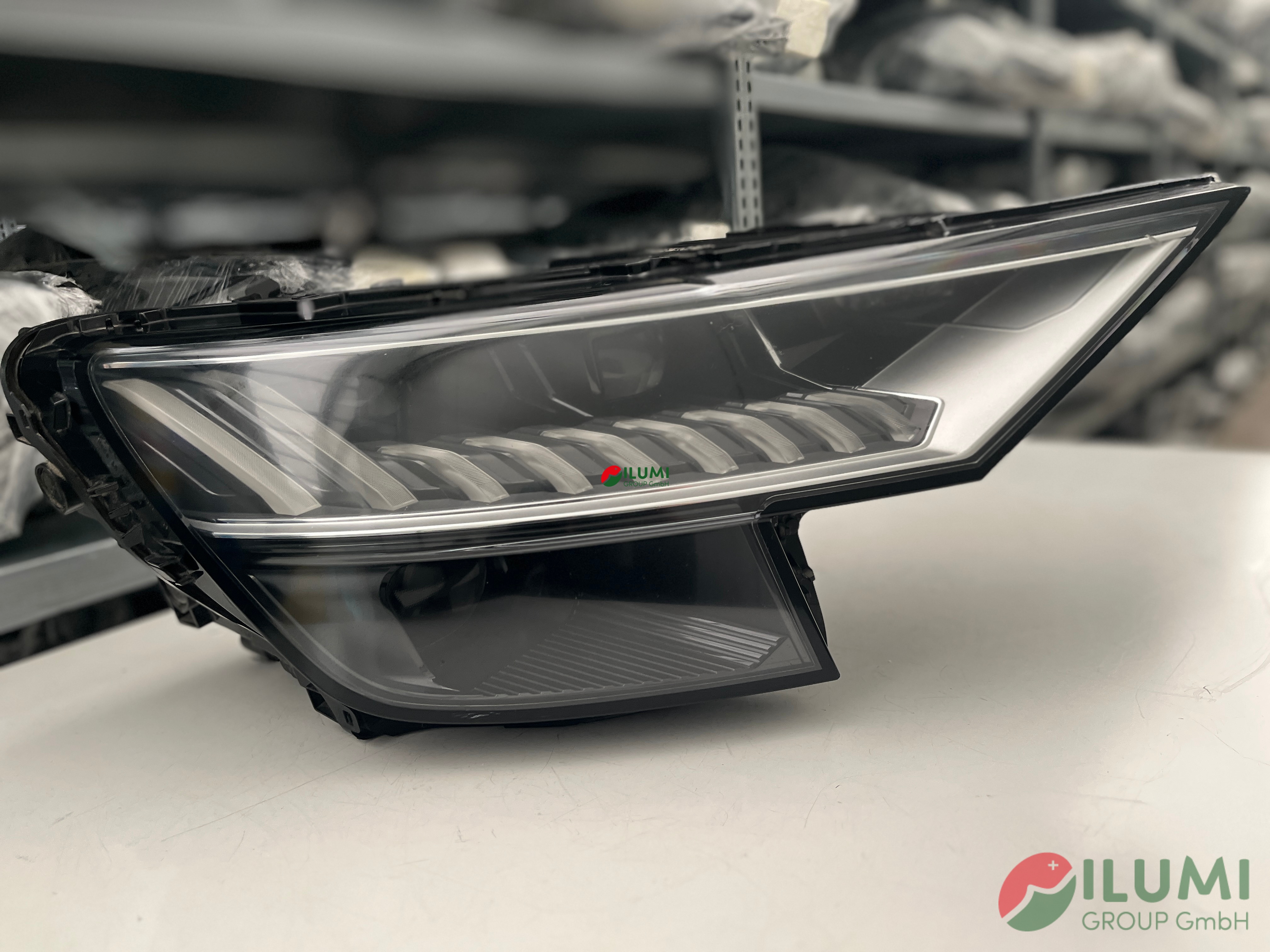 AUDI Q8 4M8 LED MATRIX SCHEINWERFER RECHTS 4M8941036
