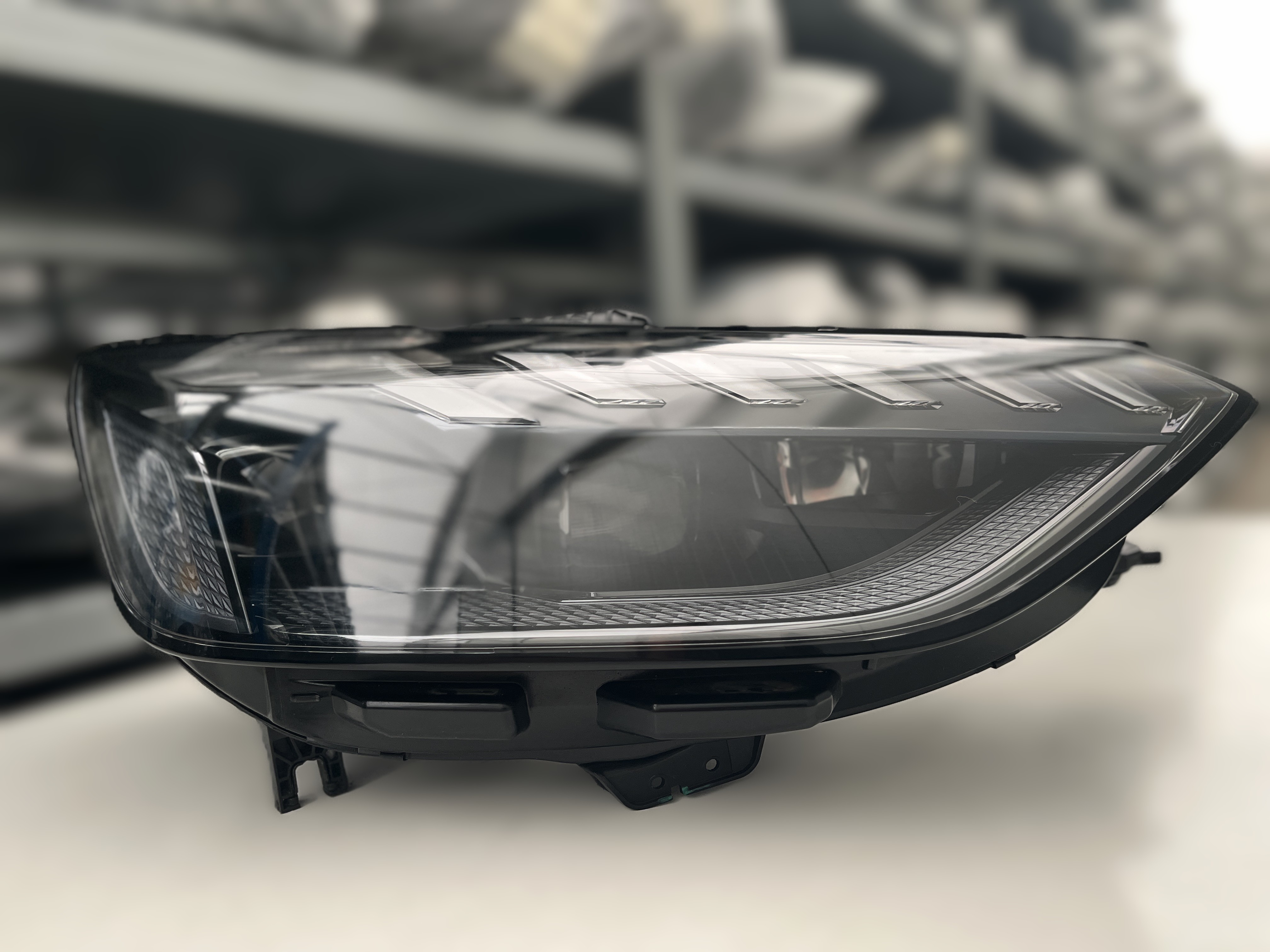 AUDI RS4 B9 8W LIFT MATRIX SCHEINW RECHTS KPL 8W0941036J