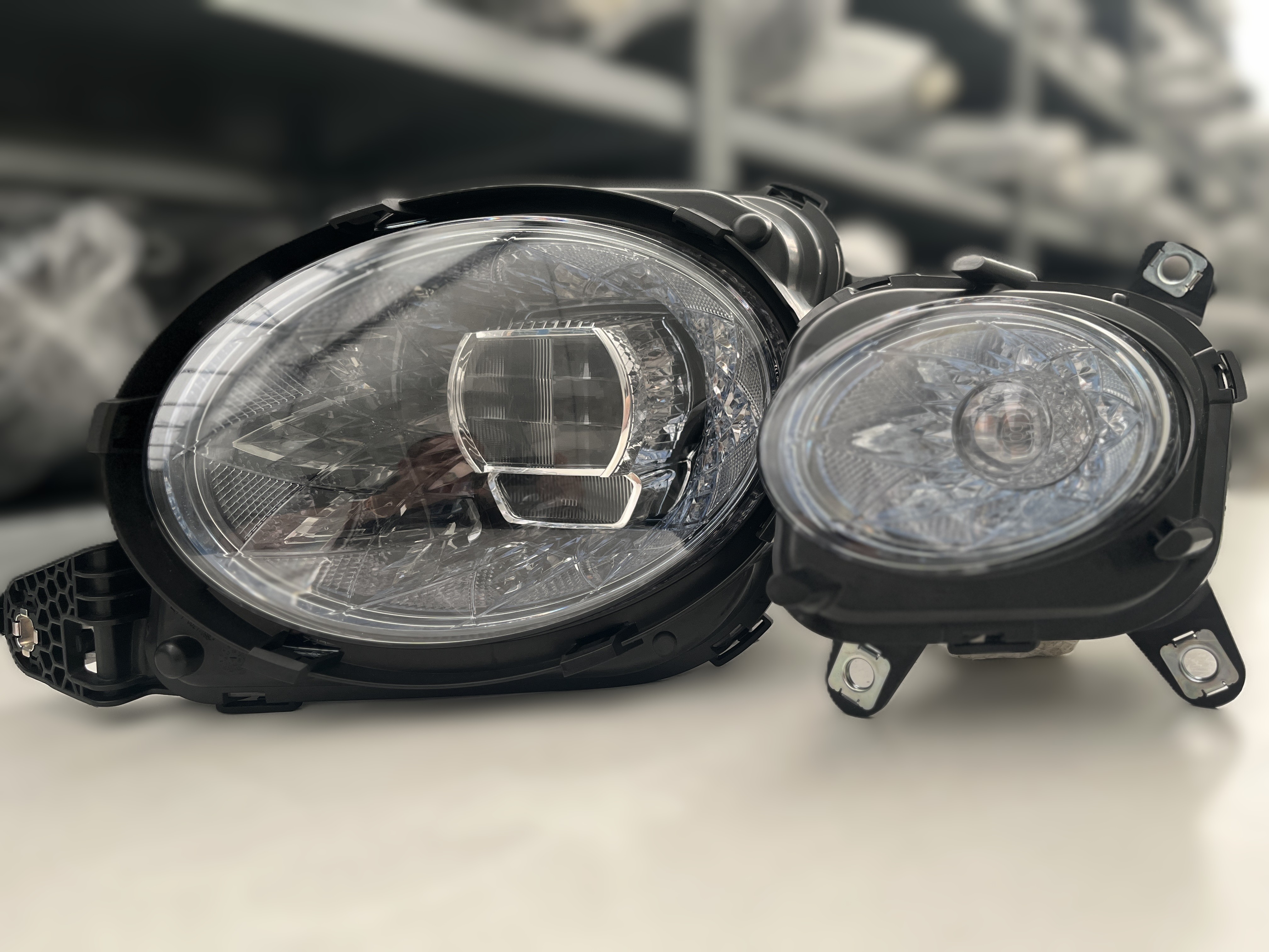 BENTLEY BENTAYGA LIFT VOLL LED LINKS KPL 36A941015F