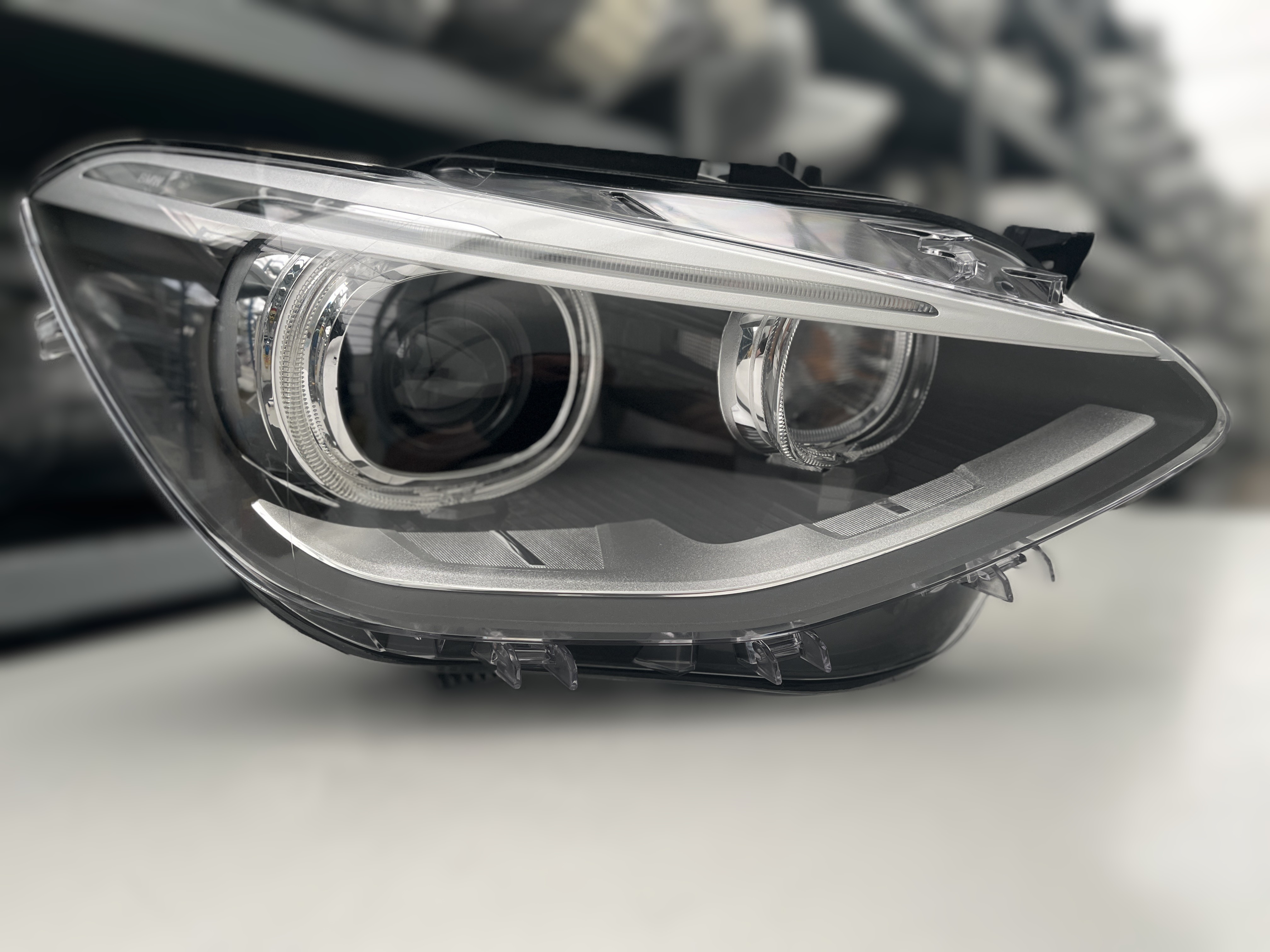 BMW 1 F20 XENON SCHEINW RECHTS KPL 7229678