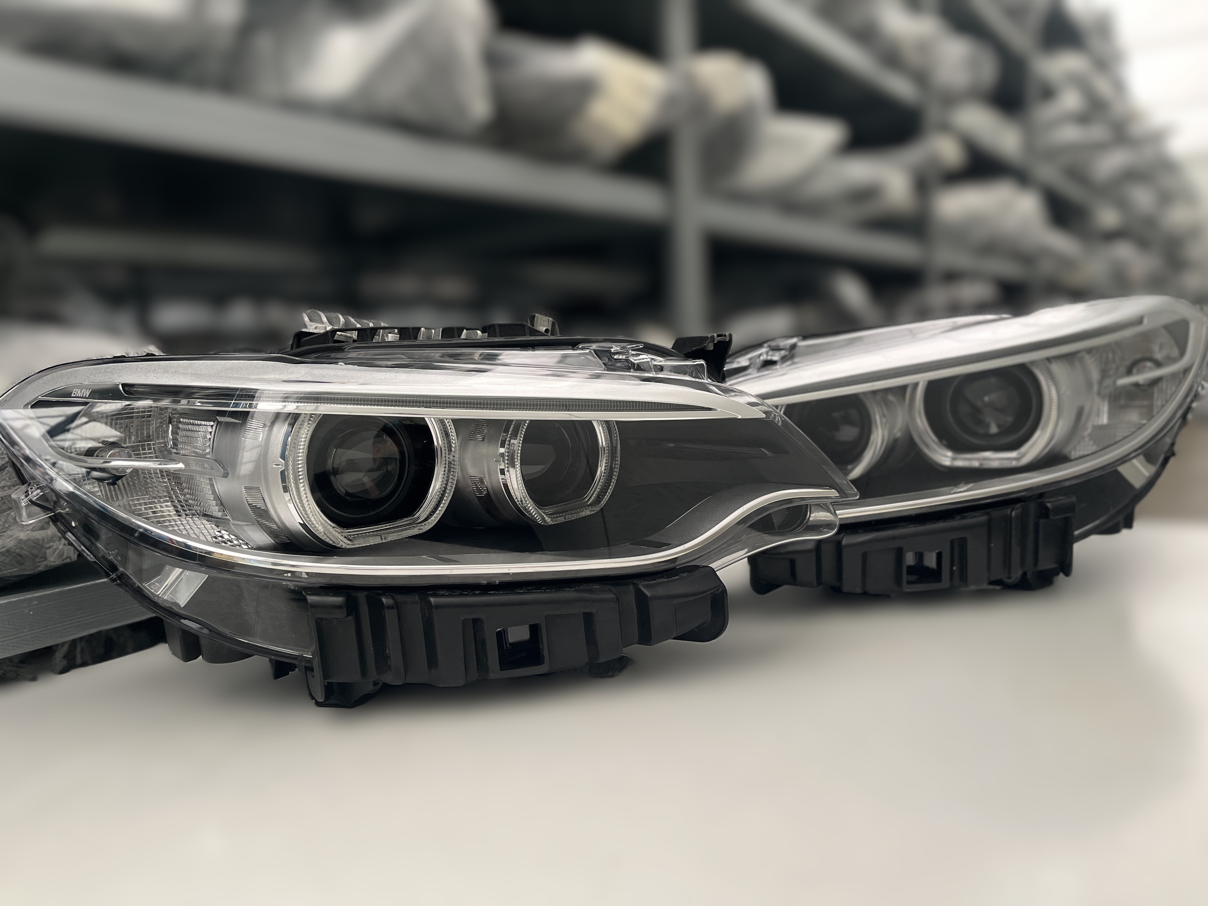 BMW 2er F22 XENON SCHEINWERFER R+L KPL 7304466 7304465