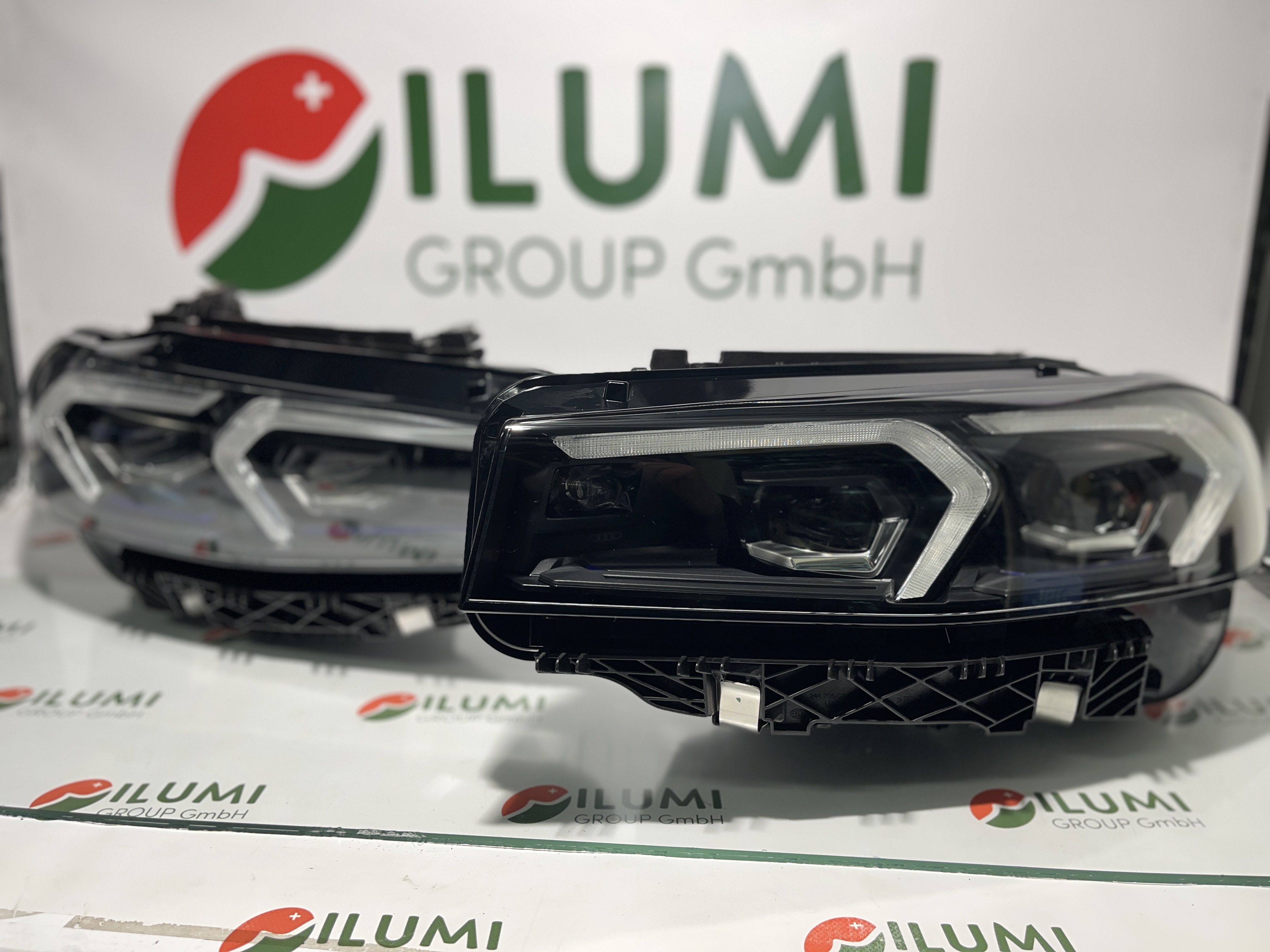 BMW 3er G20 G21 VOLL LED BLACK SCHEINWERFER R L KPL 7885066 7885065