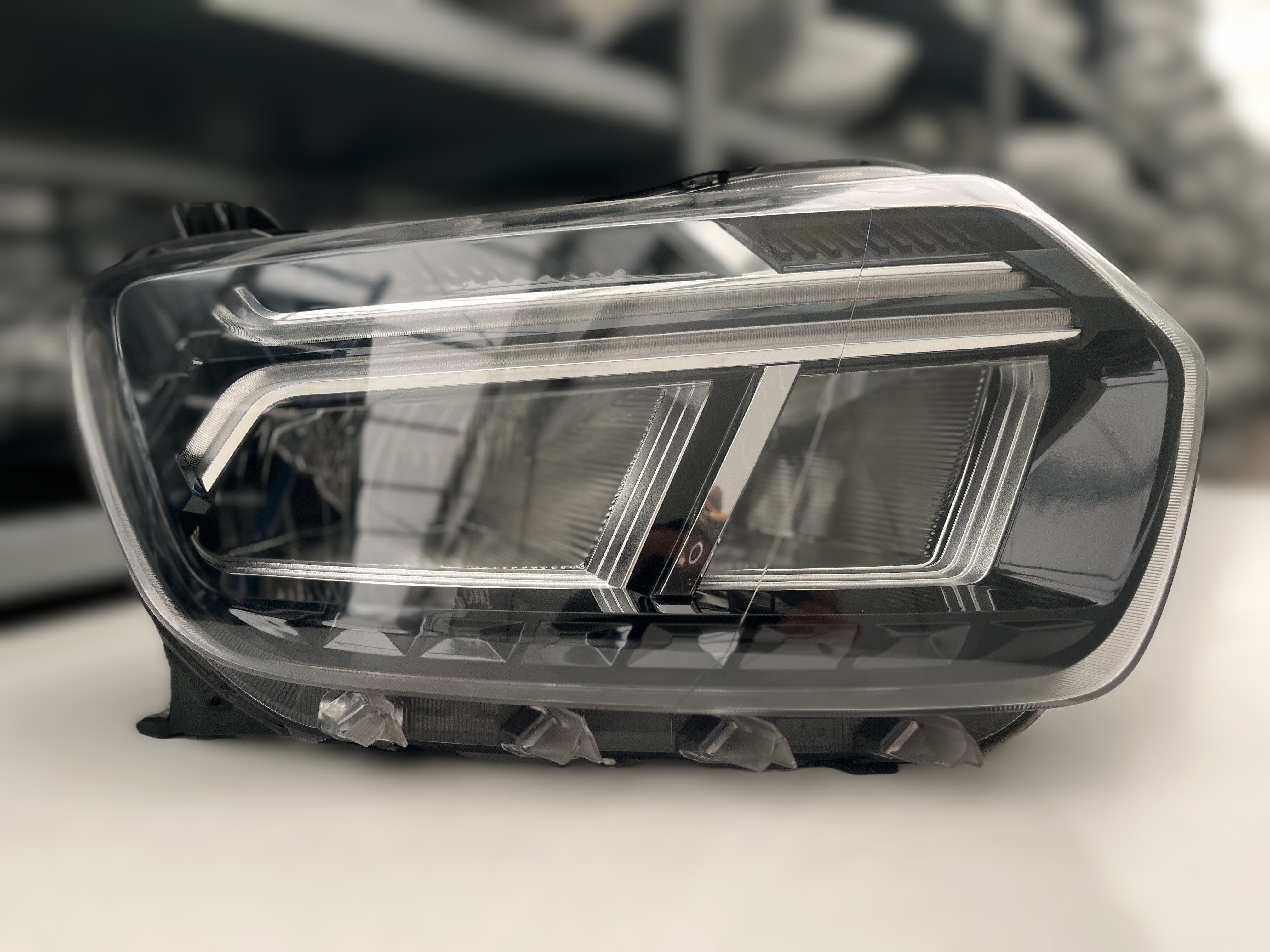 DACIA DUSTER II 2 LIFT VOLL LED SCHEINW RECHTS 260101613R