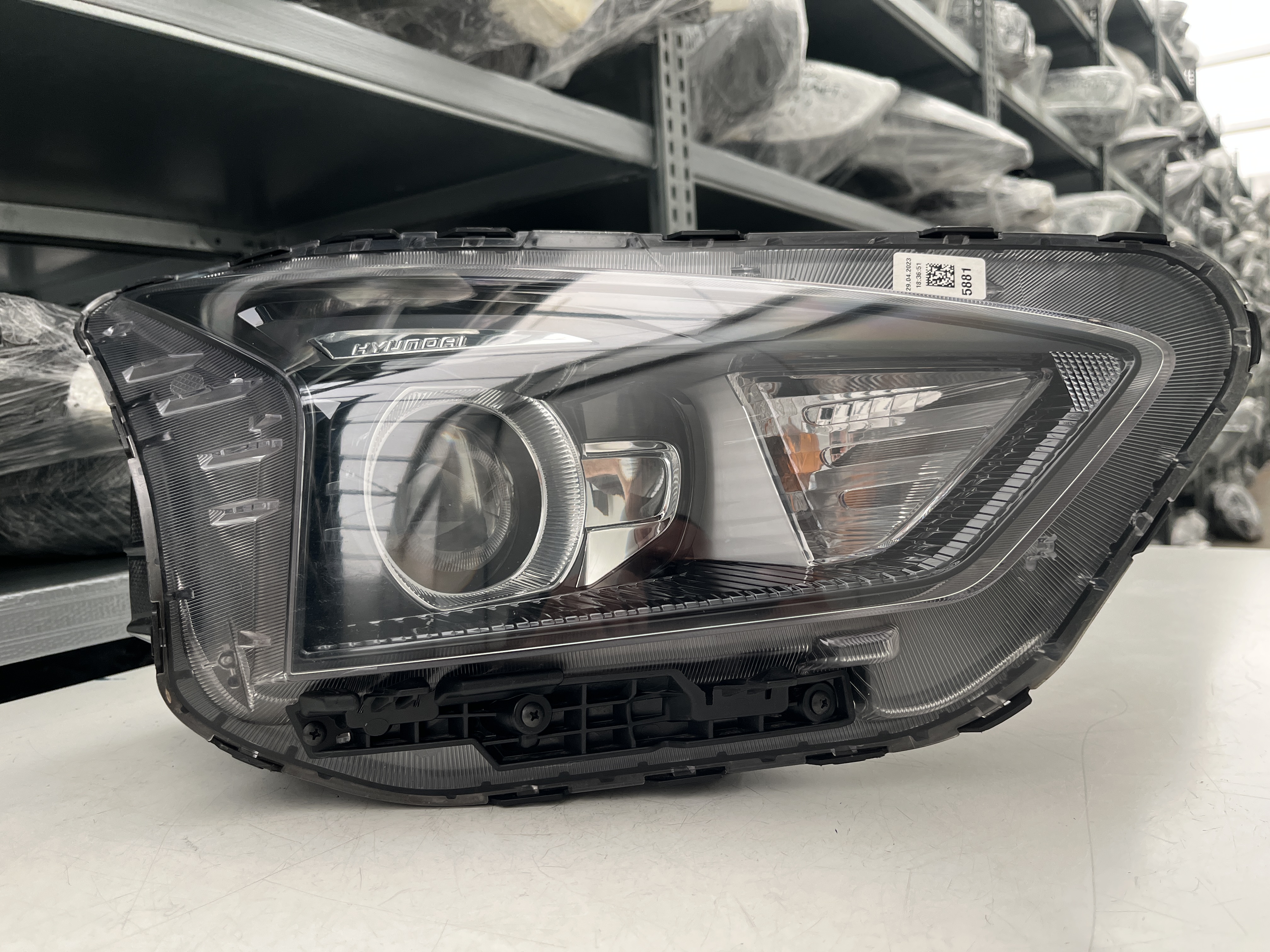 HYUNDAI BAYON HALOGEN SCHEINW RECHTS 92102Q0500