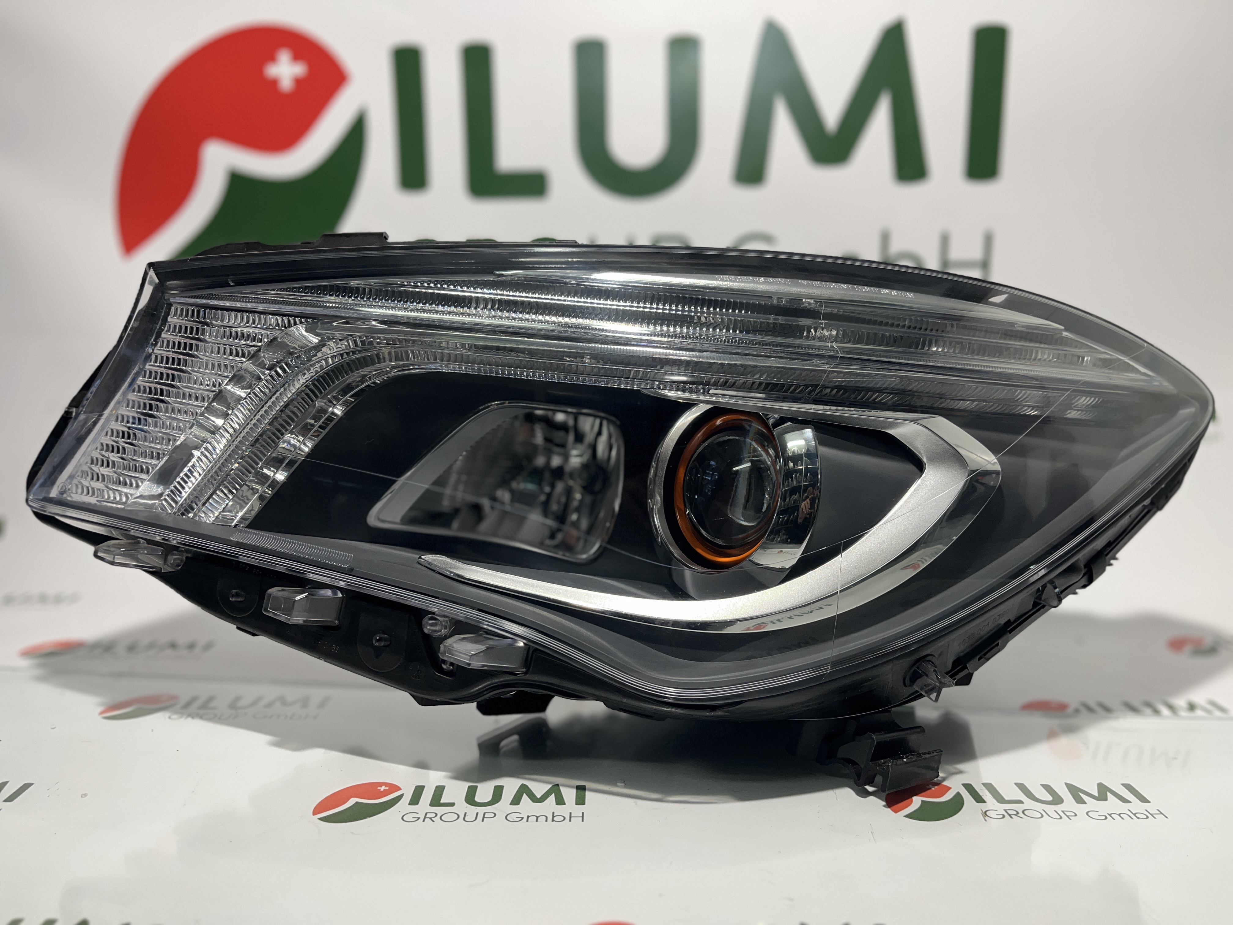 MERCEDES CLA W117 Xe ORANGE KL SCHEINW LINKS A1179064500