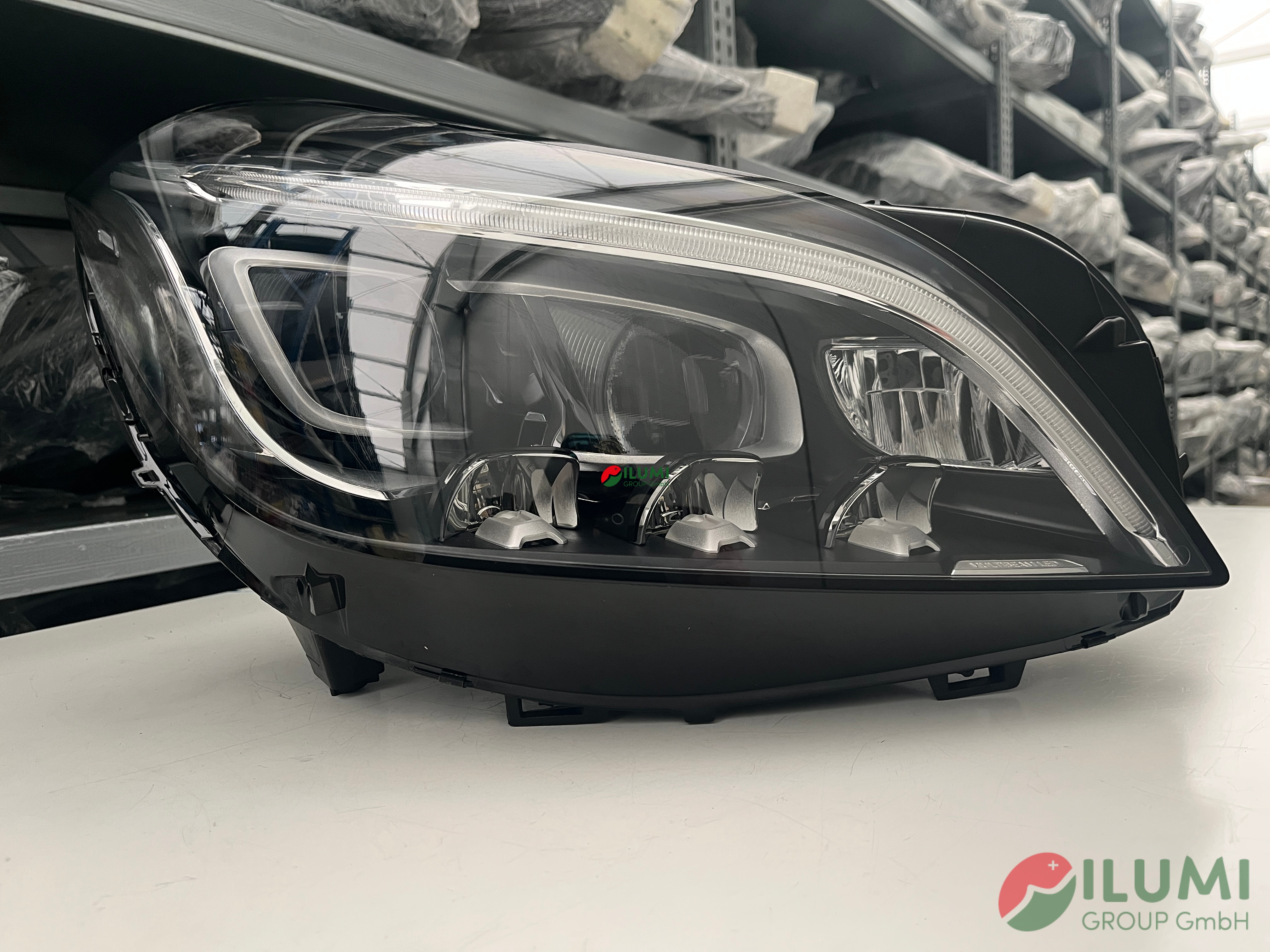 MERCEDES CLS W218 VOLL LED SCHEINWERFER RECHTS A21890674
