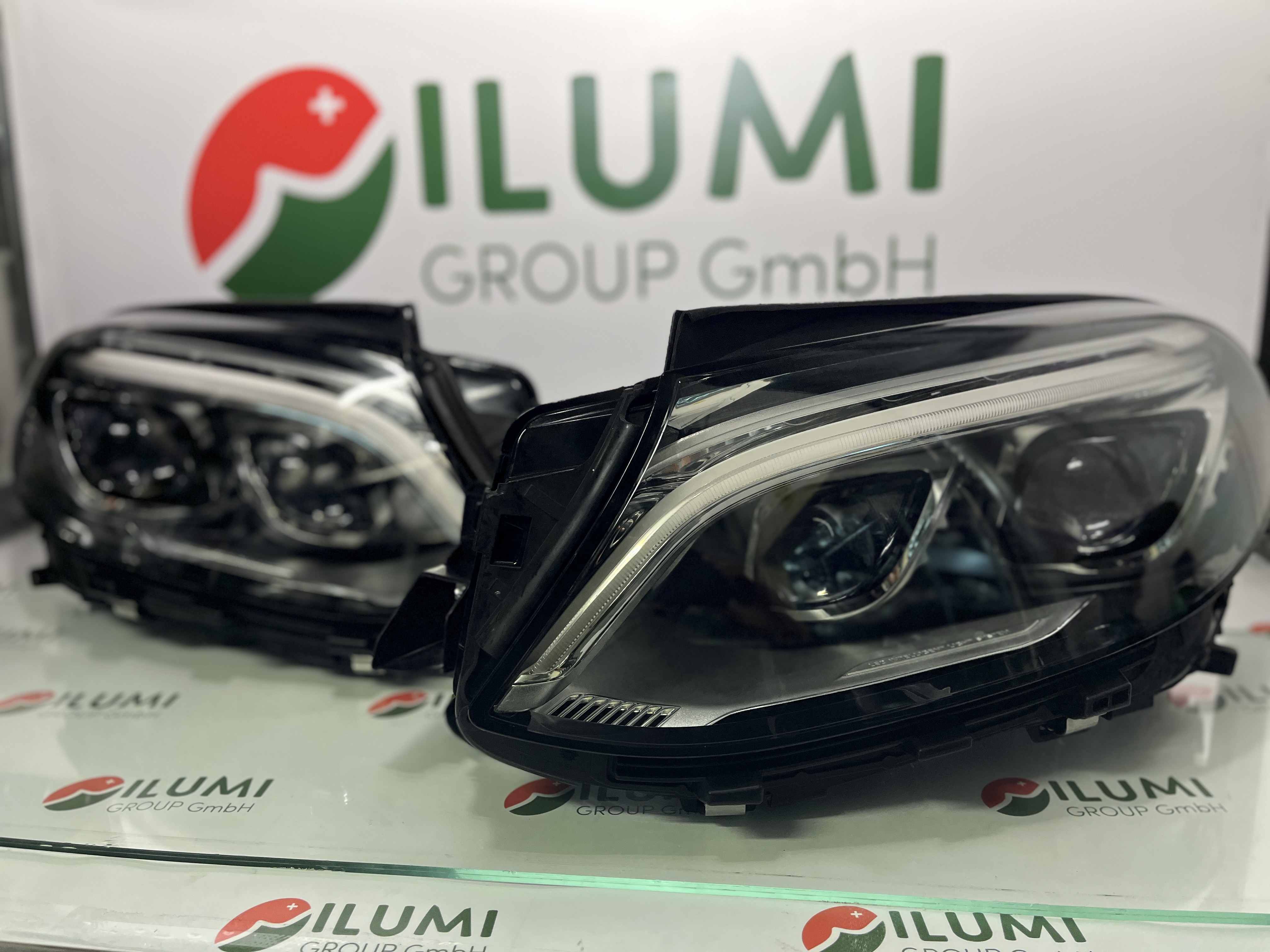 MERCEDES GLE W166 XENON SCHEINW L R A1668209561  A1669064003