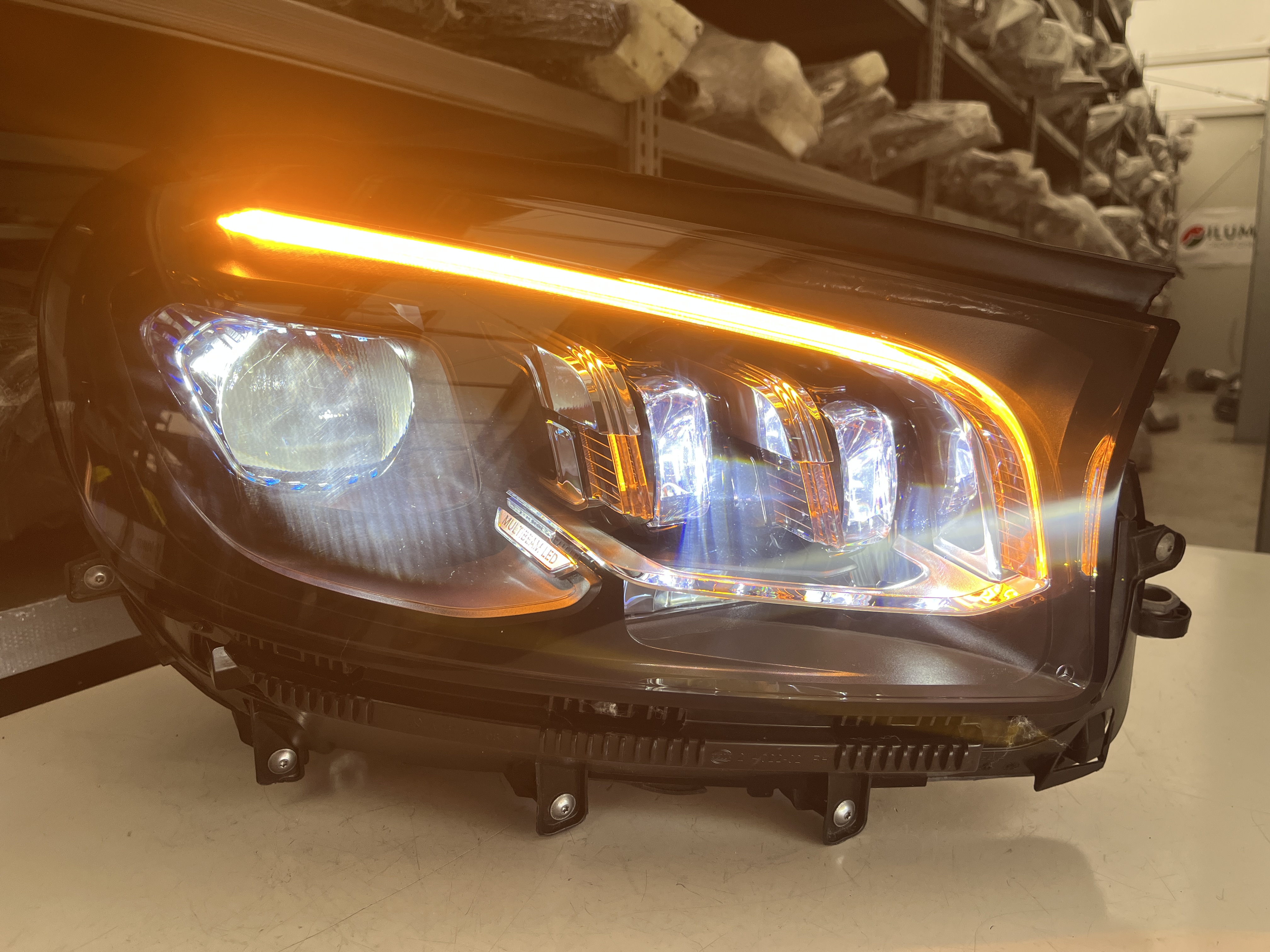 MERCEDES GLS W167 VOLL LED SCHEINWERFER RECHTS KPL A1679066208