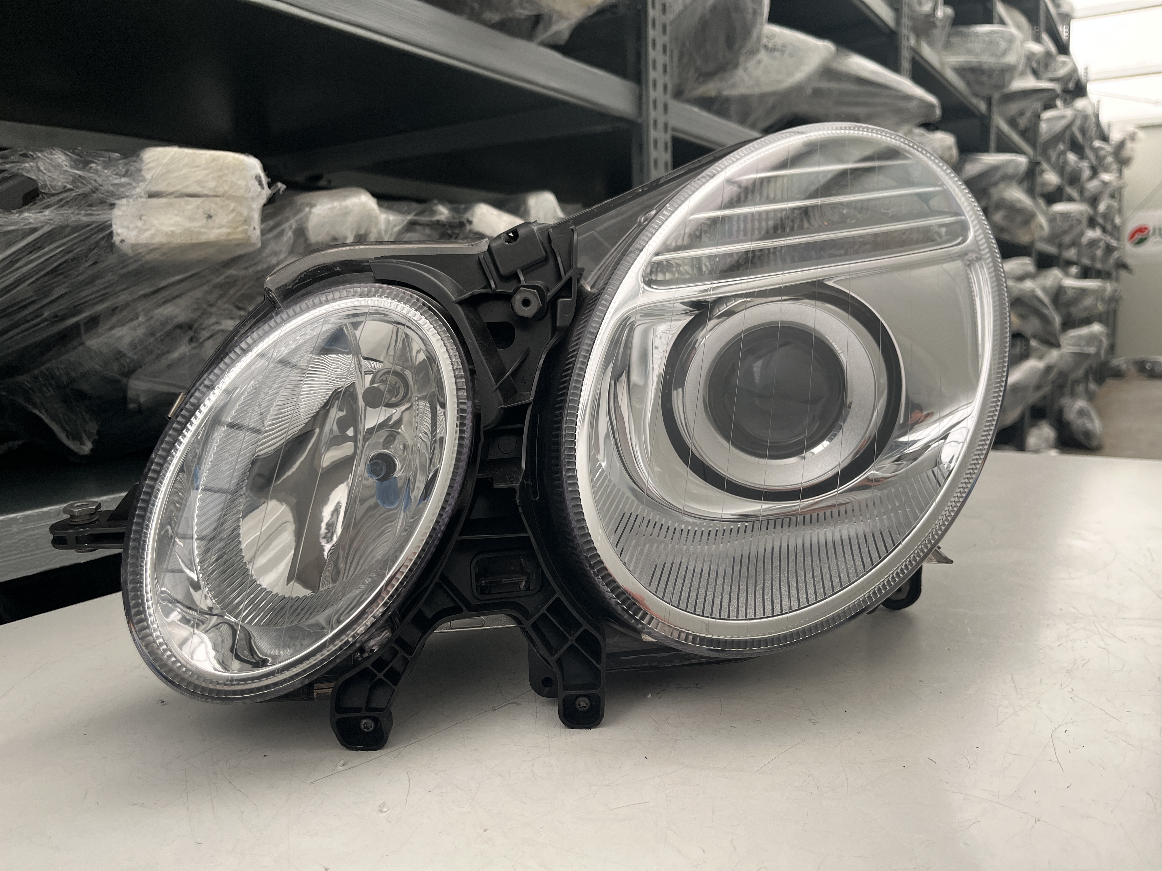 MERCEDES W211 LIFT HALOGEN SCHEINWERFER LINKS