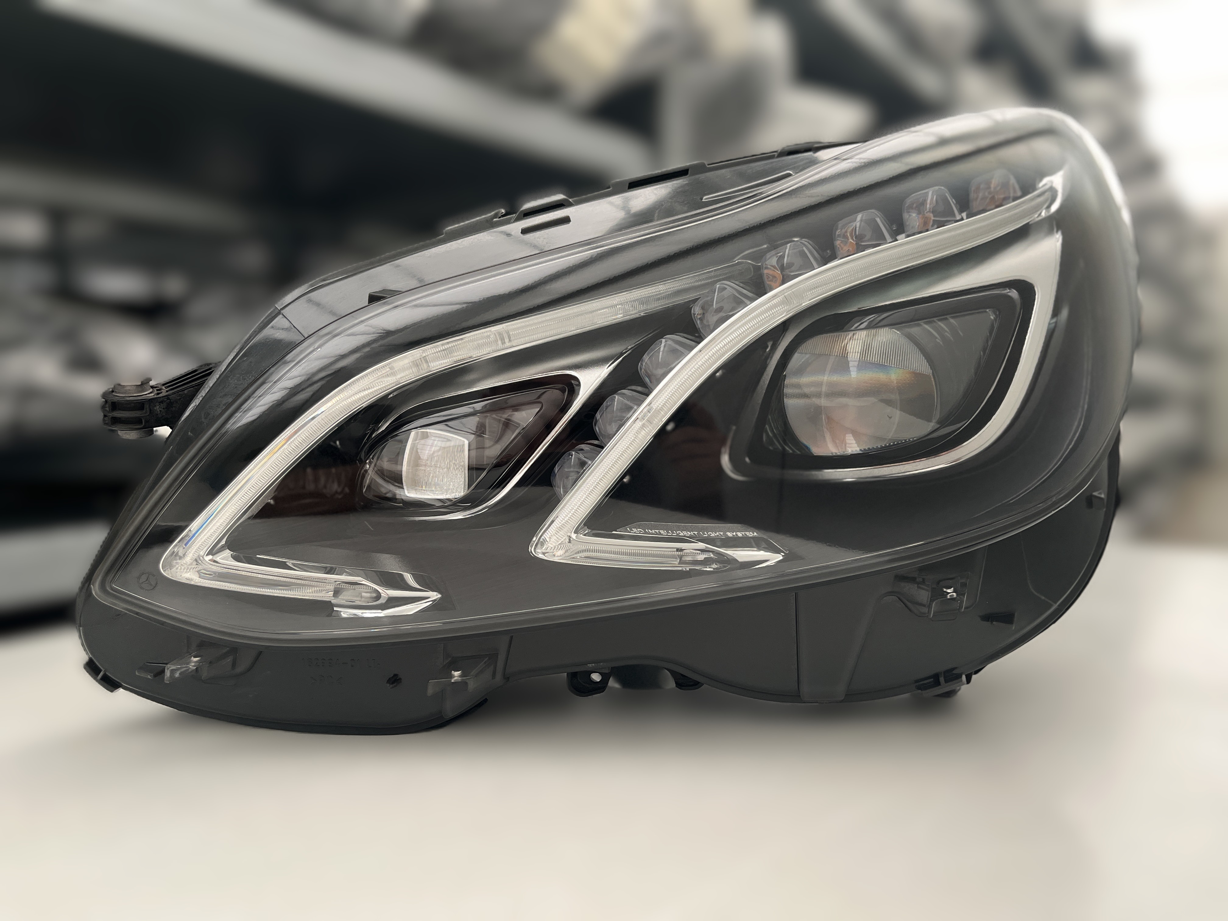 MERCEDES W212 LIFT VOLL LED SCHEINW LINKS KPL A2129063103
