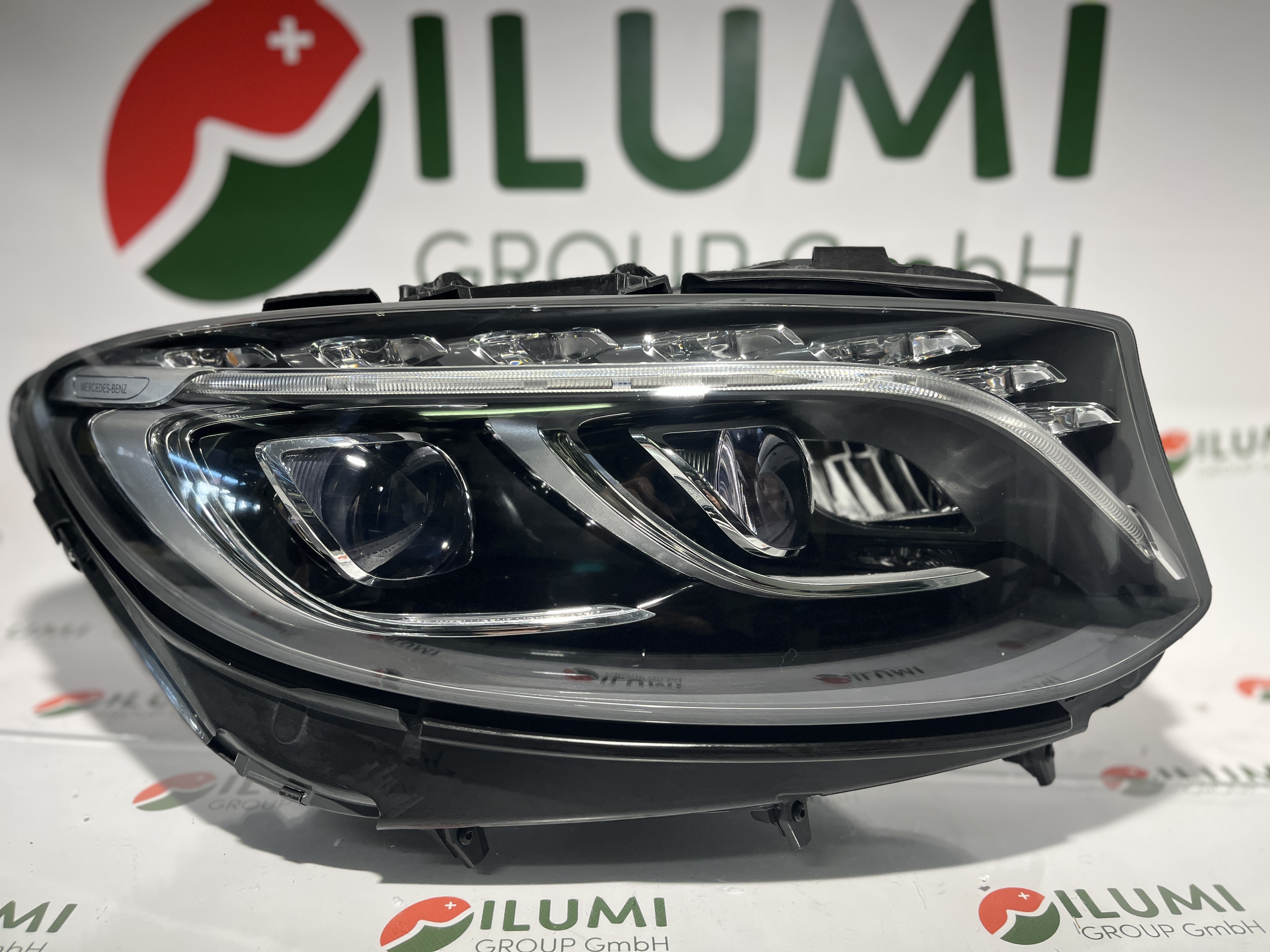 MERCEDES W217 COUPE NIGHTVISION SCHEINW RECHTS KPL A217821061