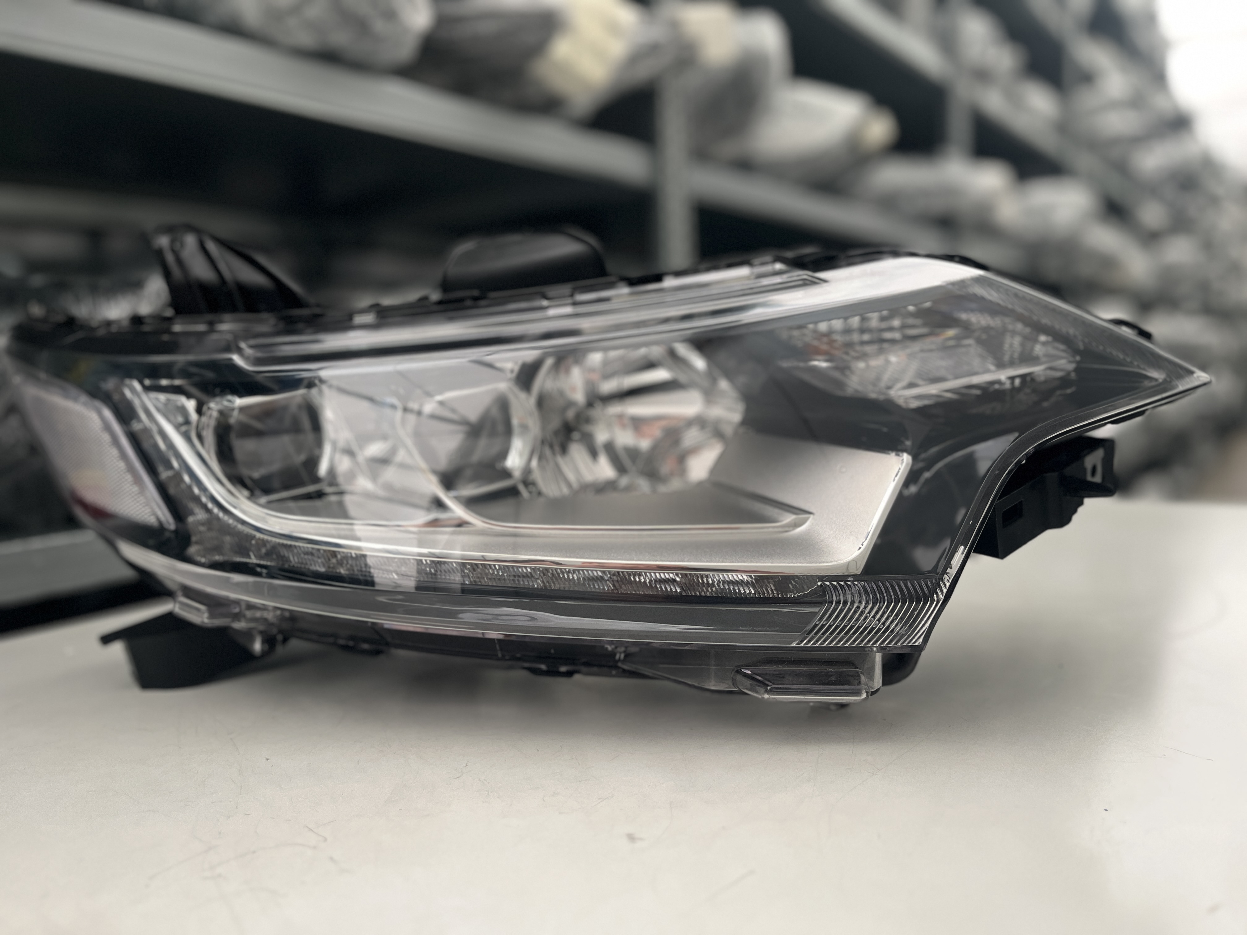 MITSUBISHI OUTLANDER III VOLL LED SCHEINWERFER RECHTS 8301C8