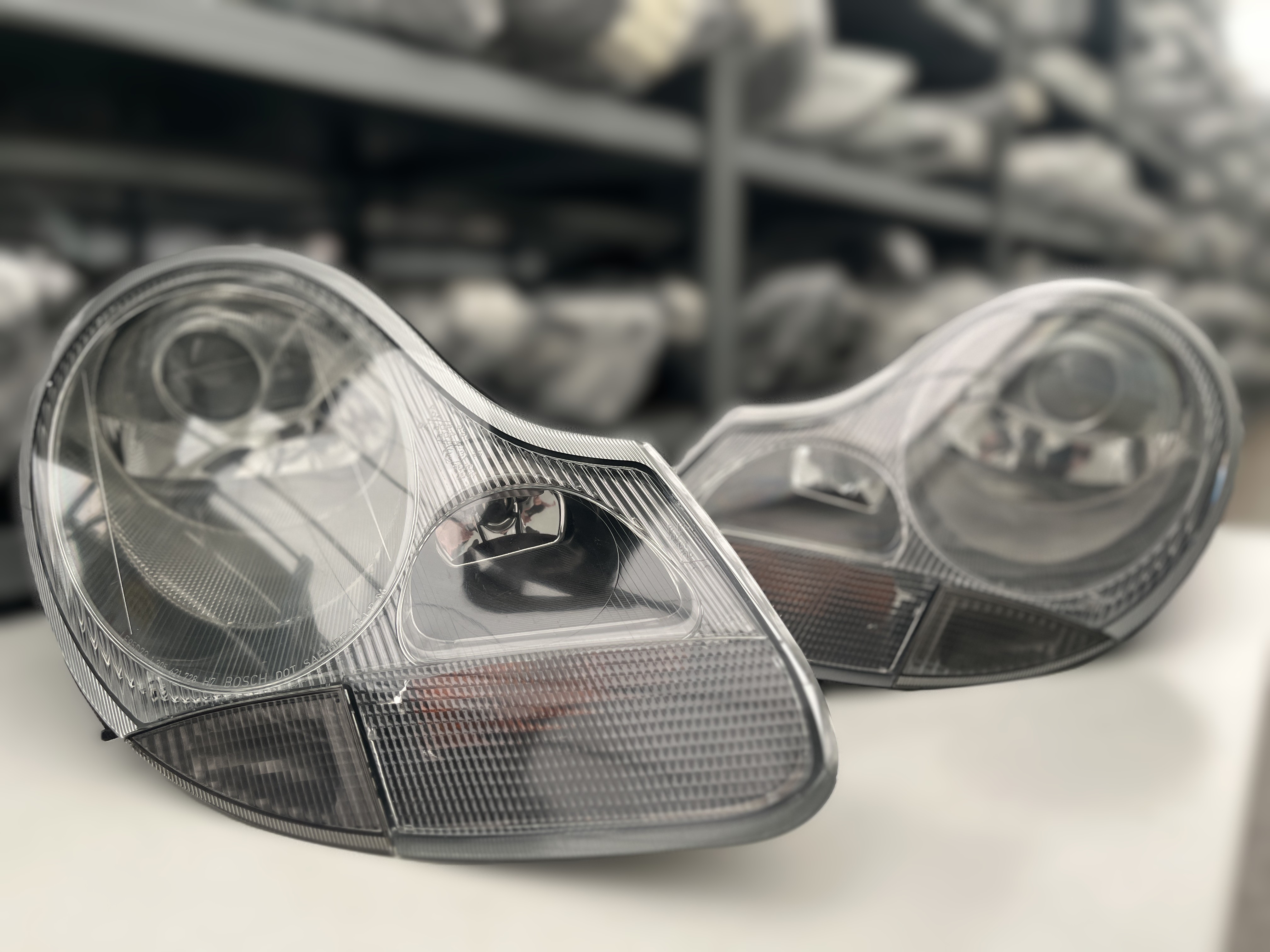 PORSCHE  BOXSTER 986 XENON  L+R KPL 99663105701 99663105801