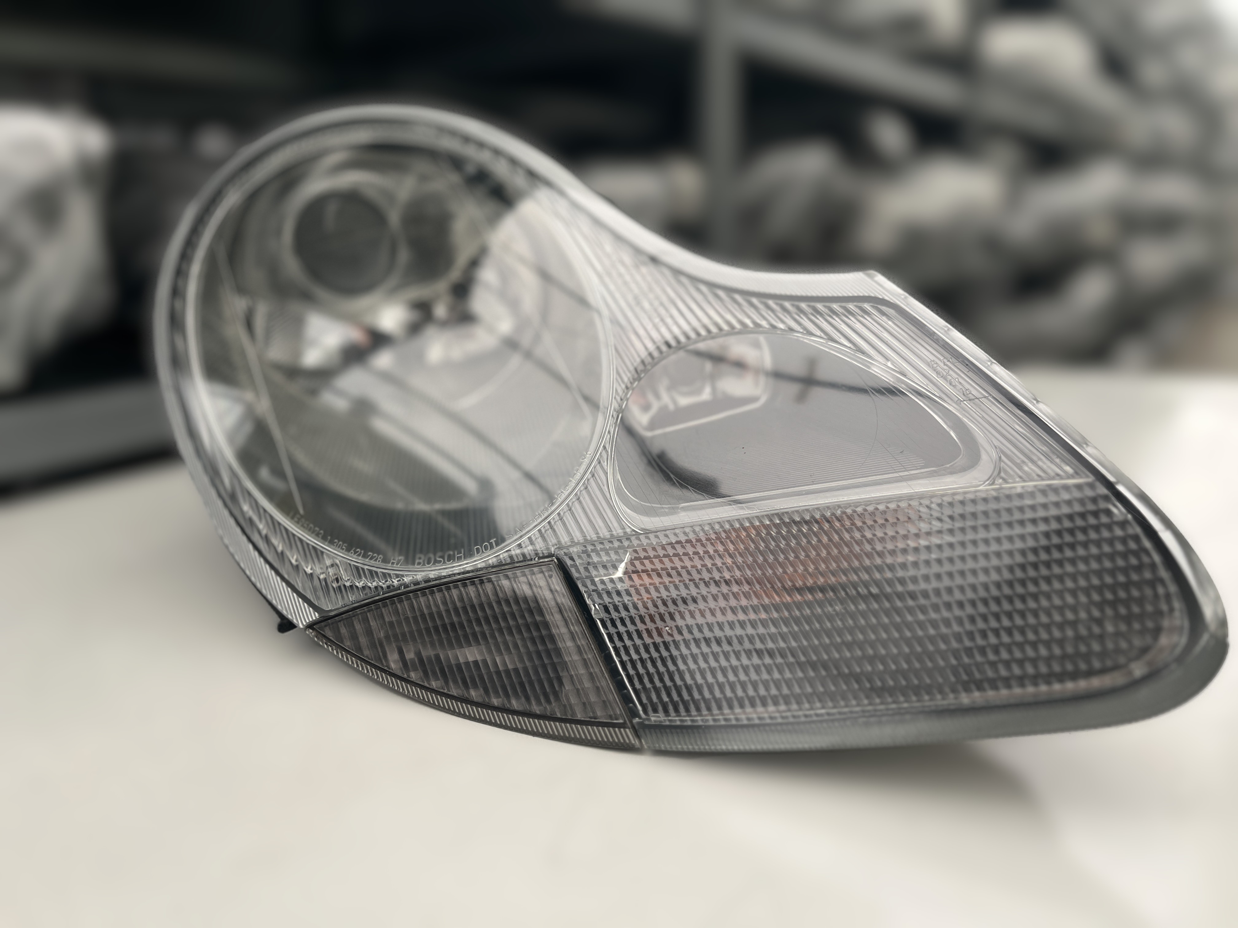 PORSCHE  BOXSTER 986 XENON SCHEINWERFER R KPL 99663105801