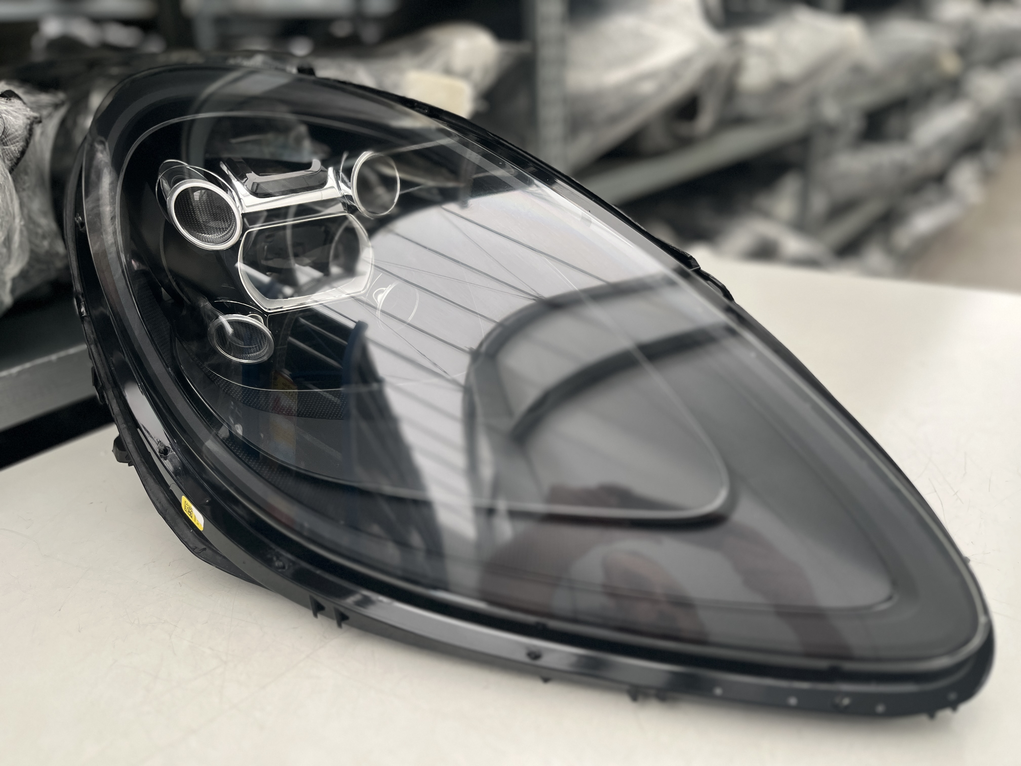 PORSCHE MACAN GTS 95B LIFT VOLL LED SCHEINW RECHTS KPL 95B941010Q