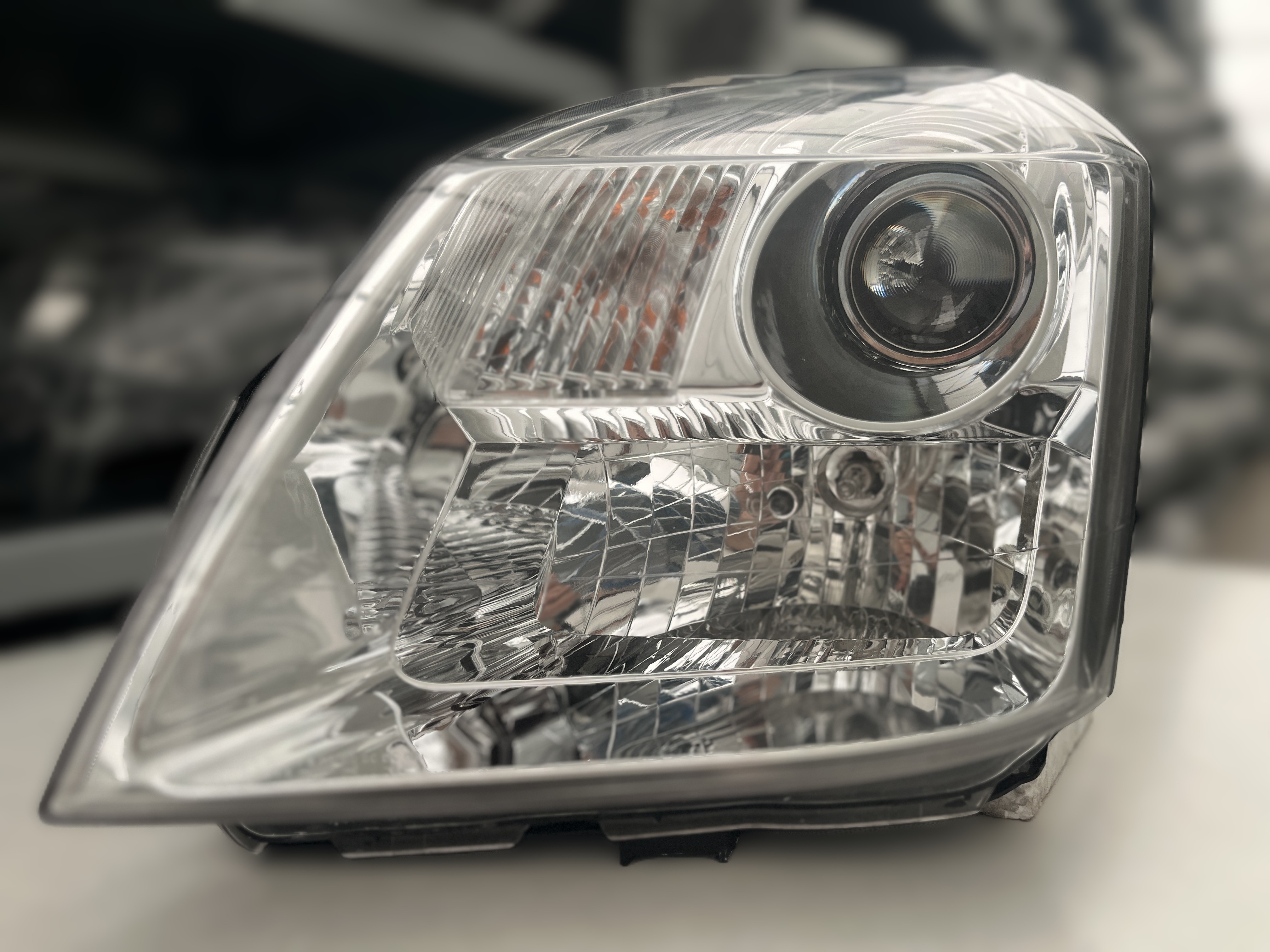 RENAULT VELSATIS XENON SCHEINW LINKS 8200014357