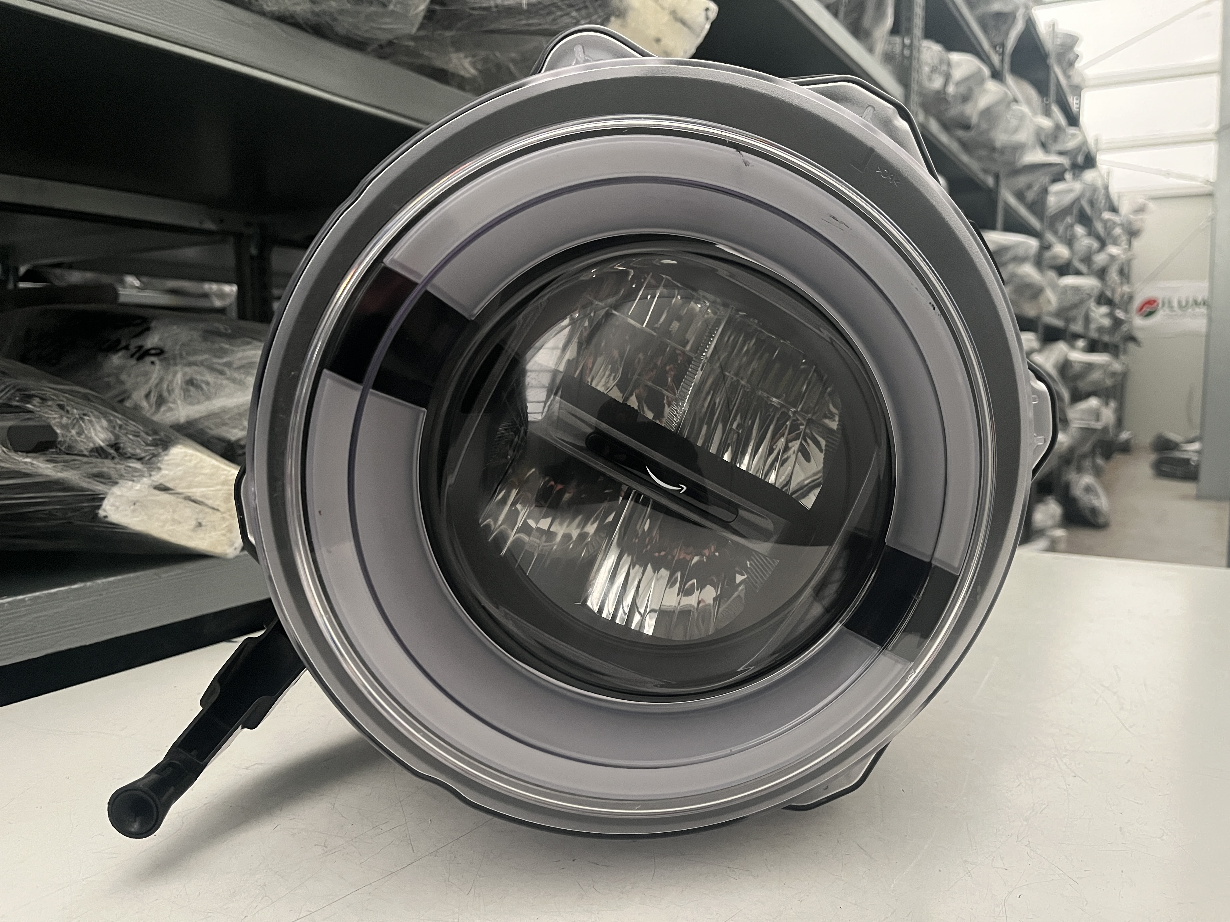 RIVIAN R1T R1S VOLL LED SCHEINW LINKS KPL GLM92162000