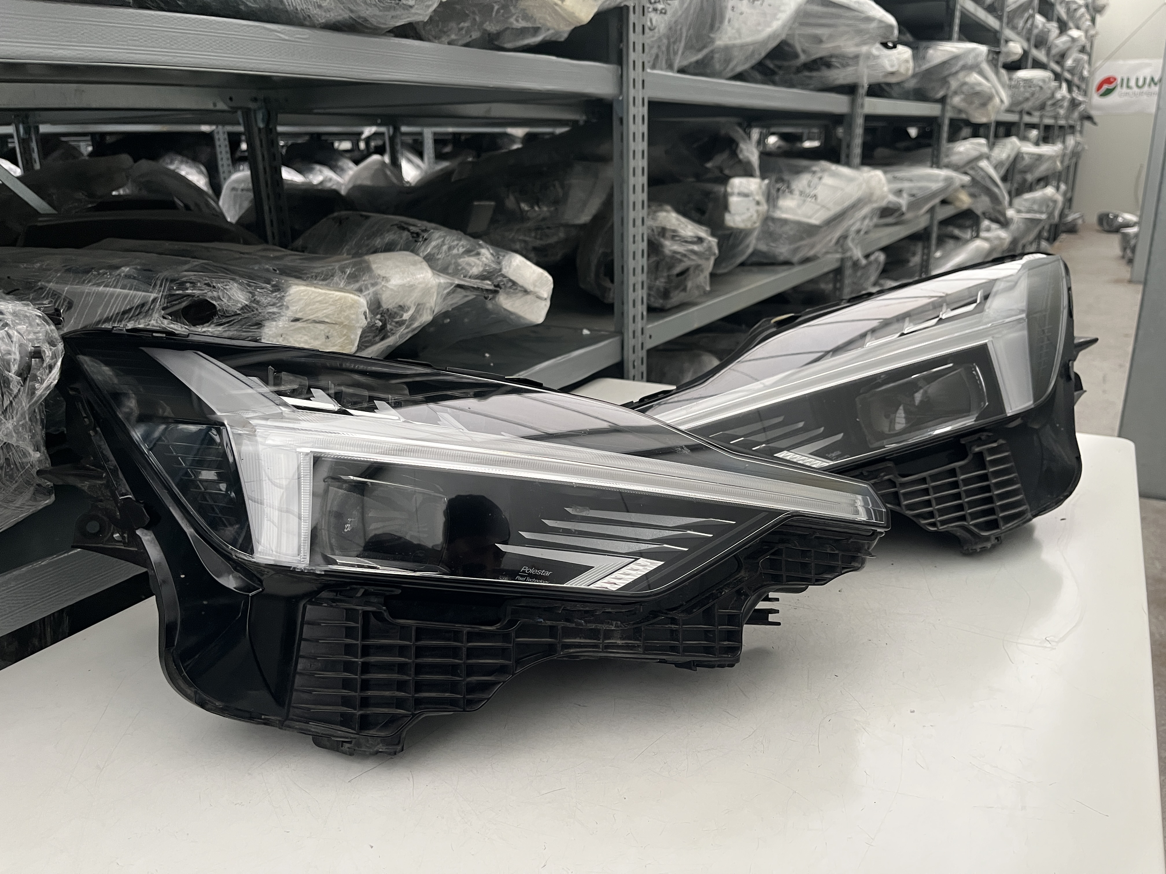 VOLVO POLESTAR II 2 VOLL LED SCHEINWERFER R L P32337607 P31698070