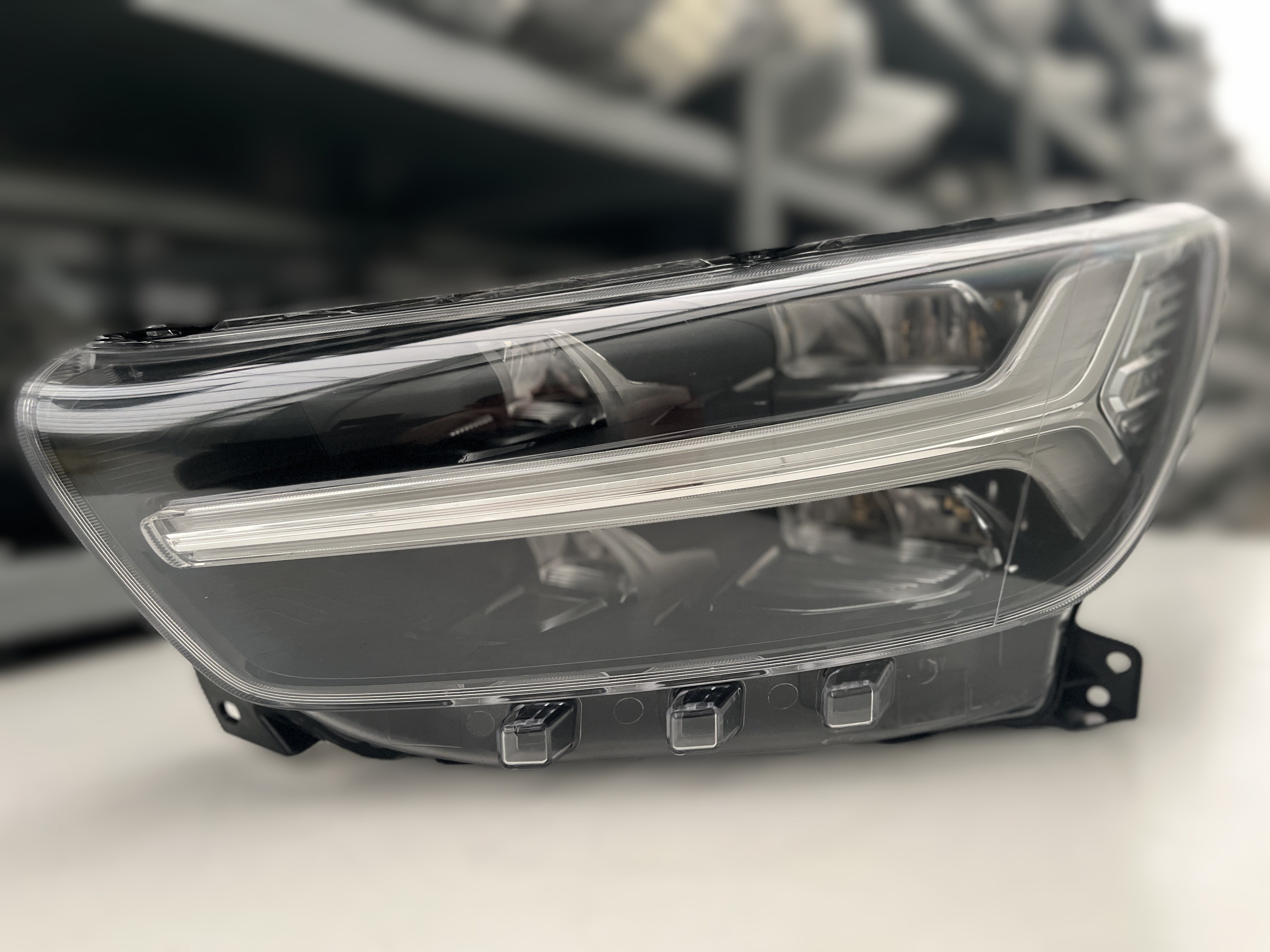 VOLVO XC40 VOLL LED SCHEINWERFER LINKS KPL 31655981