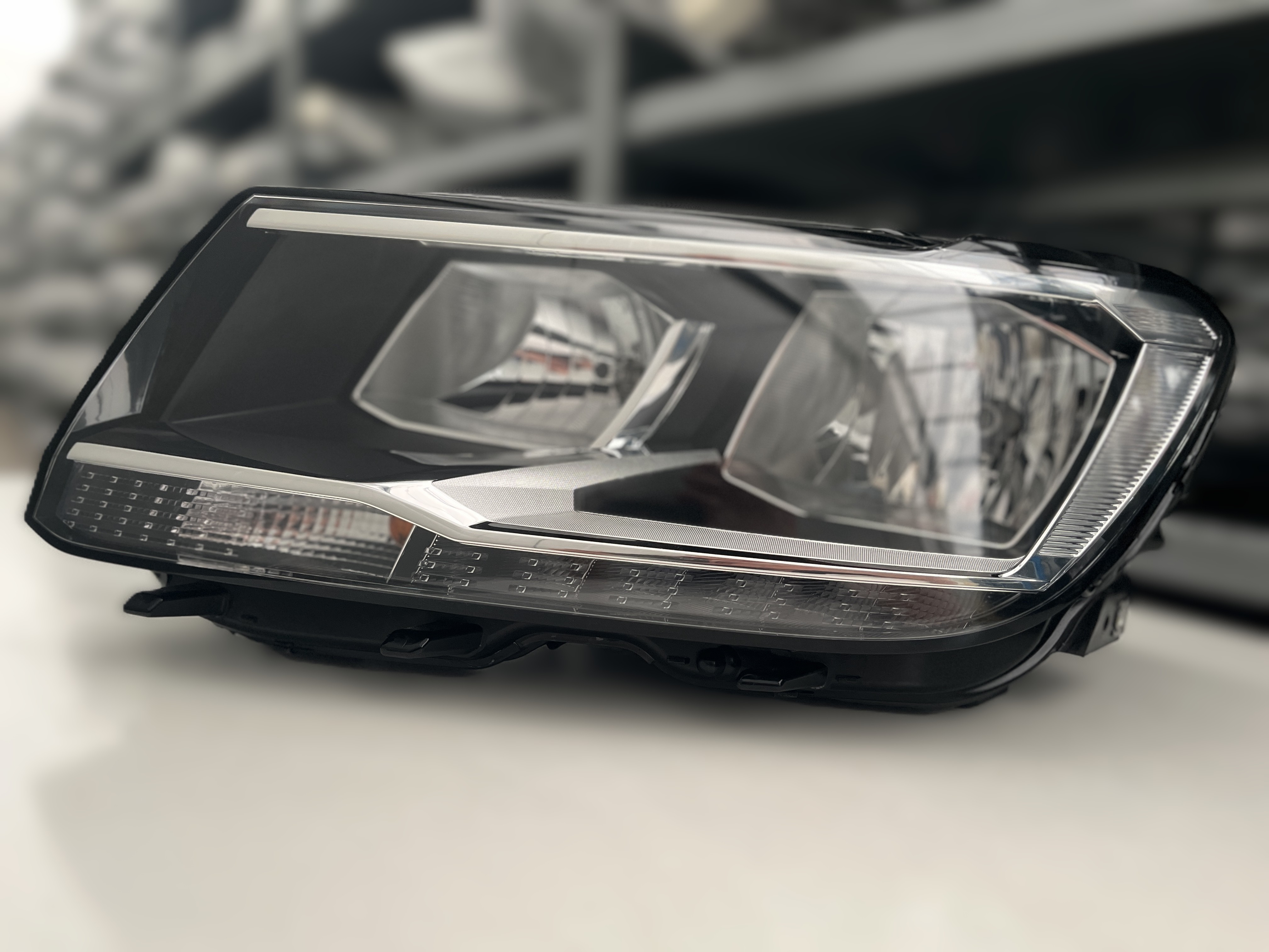 VW TIGUAN HALOGEN SCHEINWERFER LINKS 5NL941005